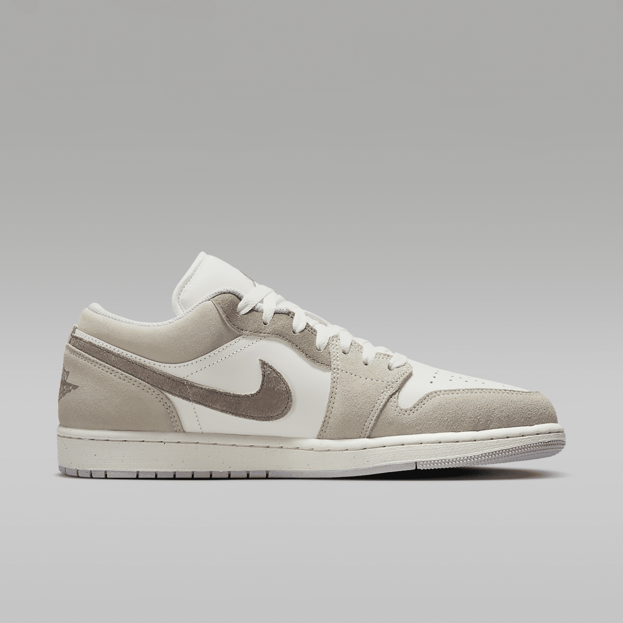 Nike Air Jordan 1 Low sneaker Legend Light Brown/Sail/Neutral Grey/Archaeo Brown