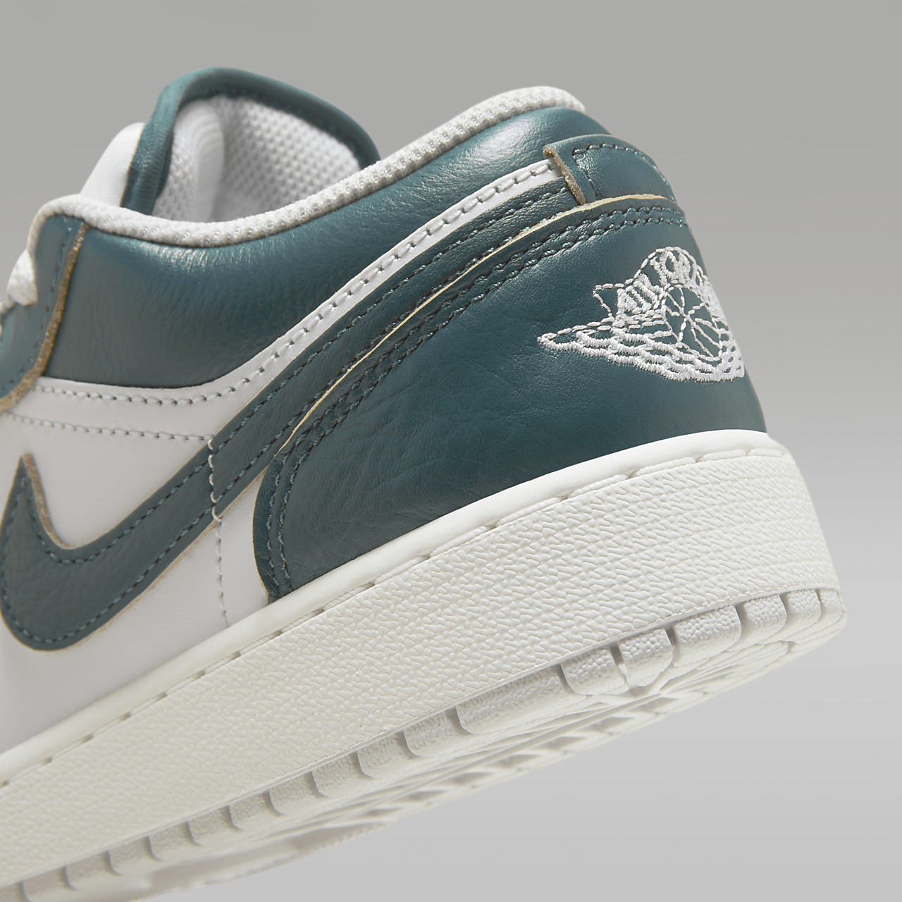 Nike Air Jordan 1 Low sneaker Oxidized Green/Wit/Sail/Oxidized Green