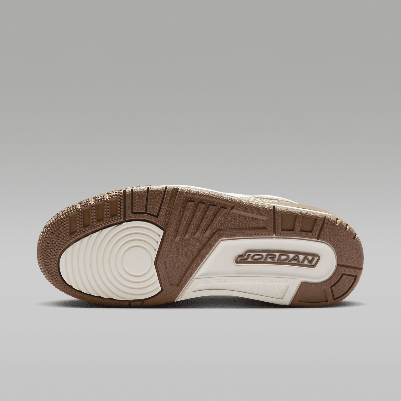 Nike Air Jordan Legacy sneaker Wit/Archaeo Brown/Sail/Legend Light Brown