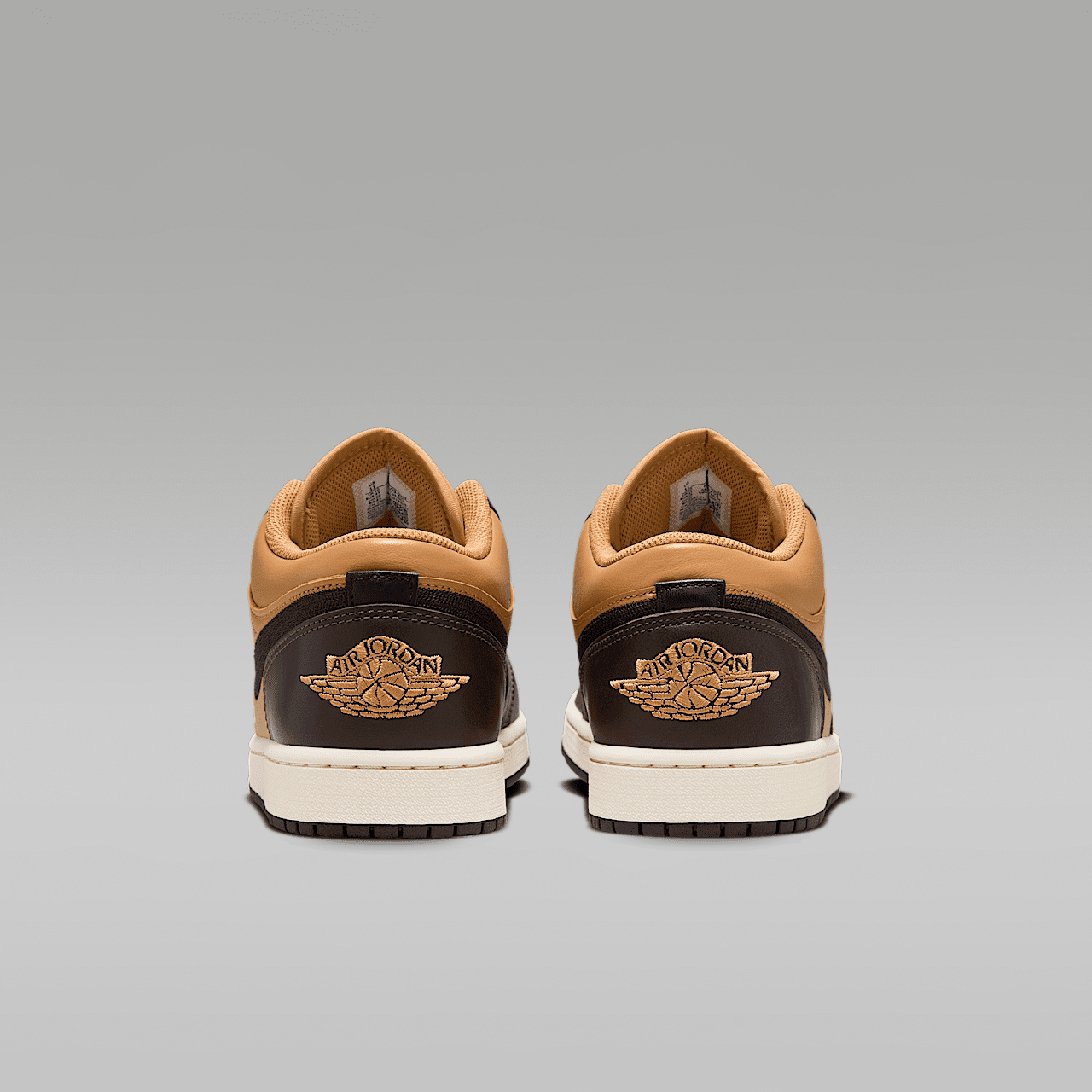 Nike Air Jordan 1 Low sneaker Flax/Baroque Brown/Vintage Coral/Zwart