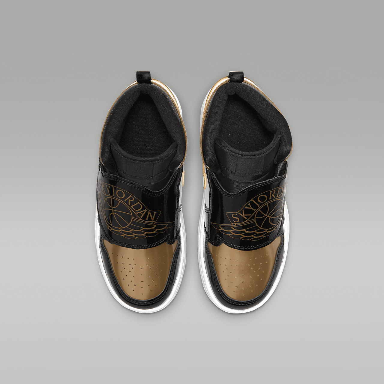 Nike  sneaker Zwart/Wit/Metallic Gold