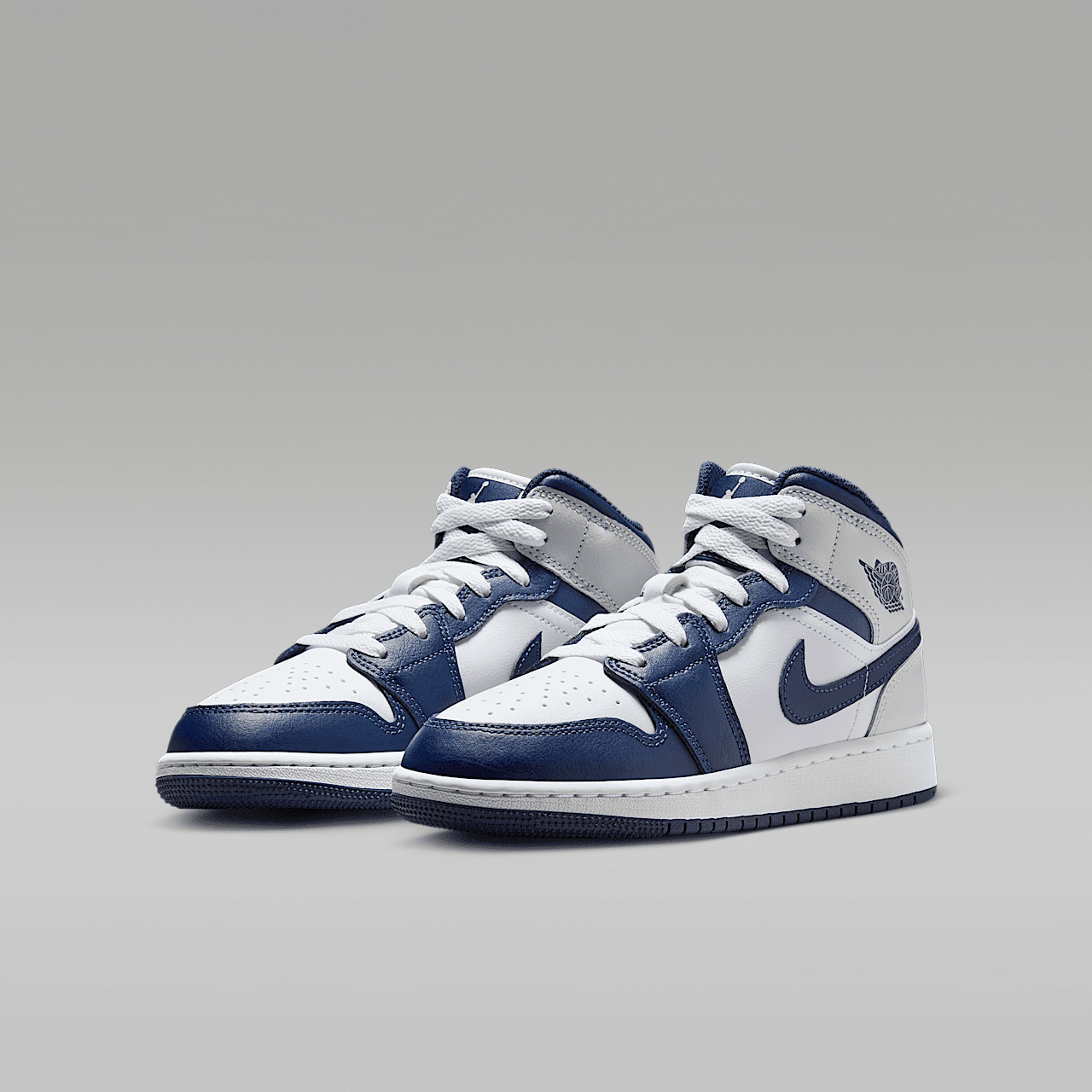 Nike Air Jordan 1 Mid sneaker Wit/Neutral Grey/Gum Medium Brown/Midnight Navy
