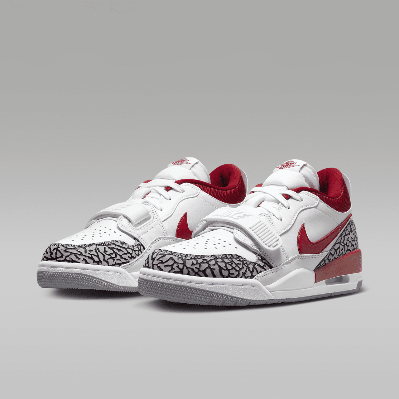 Nike Air Jordan Legacy sneaker Wit/Cement Grey/Zwart/Gym Red