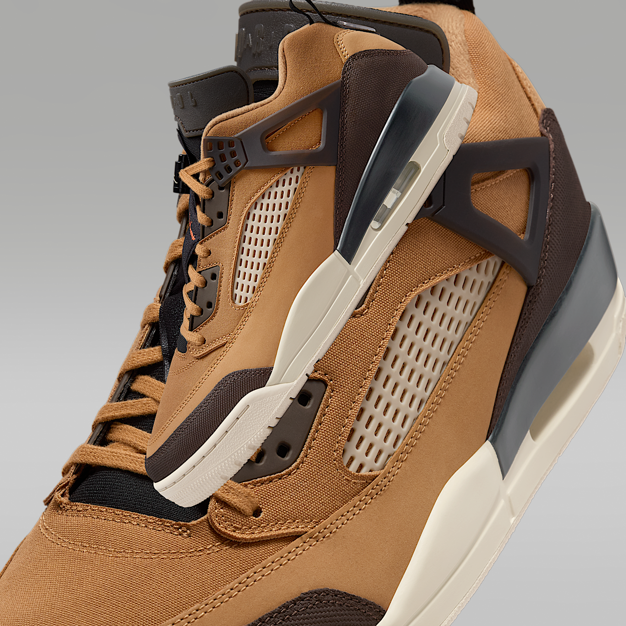 Nike Jordan Spizike Low sneaker Flax/Zwart/Sanddrift/Baroque Brown