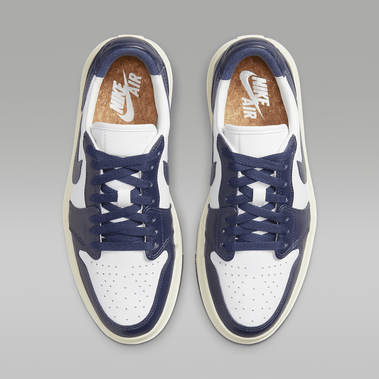 Nike Air Jordan 1 sneaker Wit/Sail/Midnight Navy