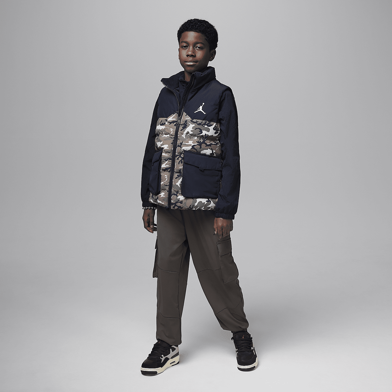 Nike Air Jordan sneaker Zwart/Sail/Coconut Milk/Gym Red