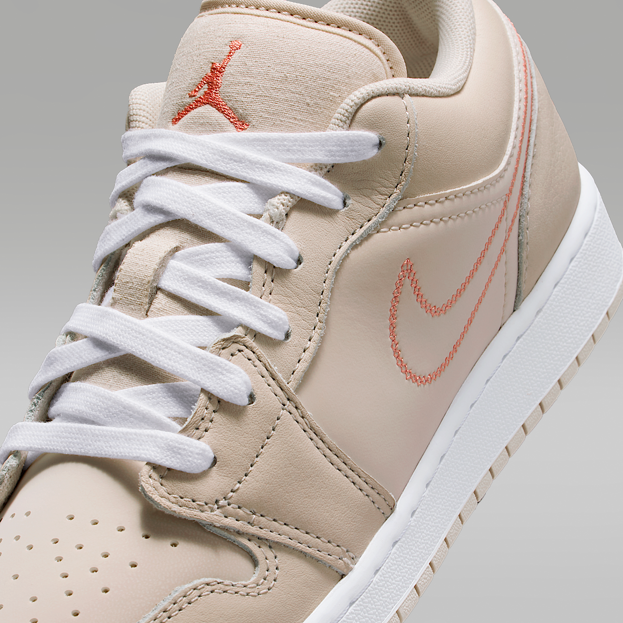 Nike Air Jordan sneaker Light Orewood Brown/Wit/Light Madder Root