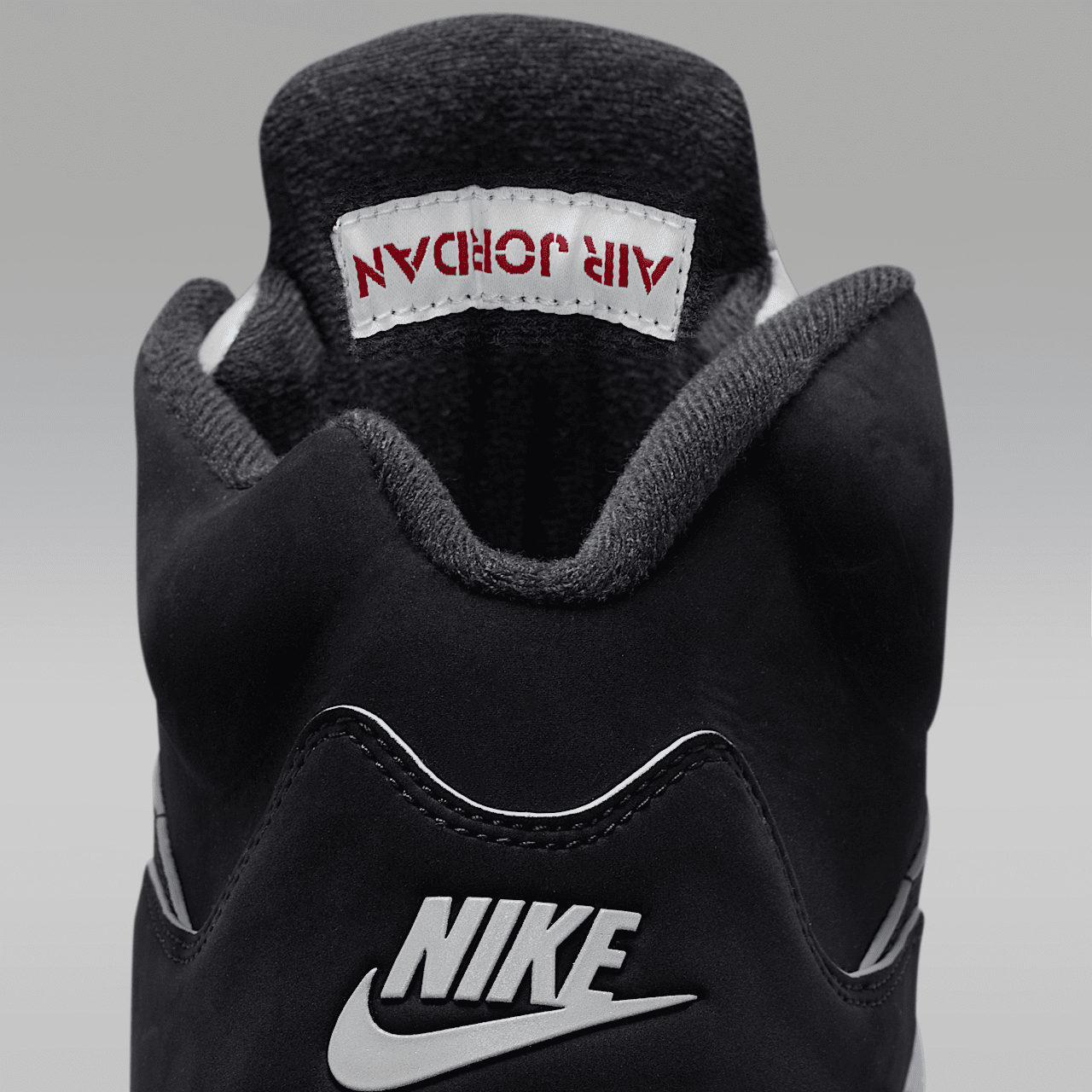 Nike Air Jordan sneaker Zwart/Metallic Silver/Fire Red/Wit