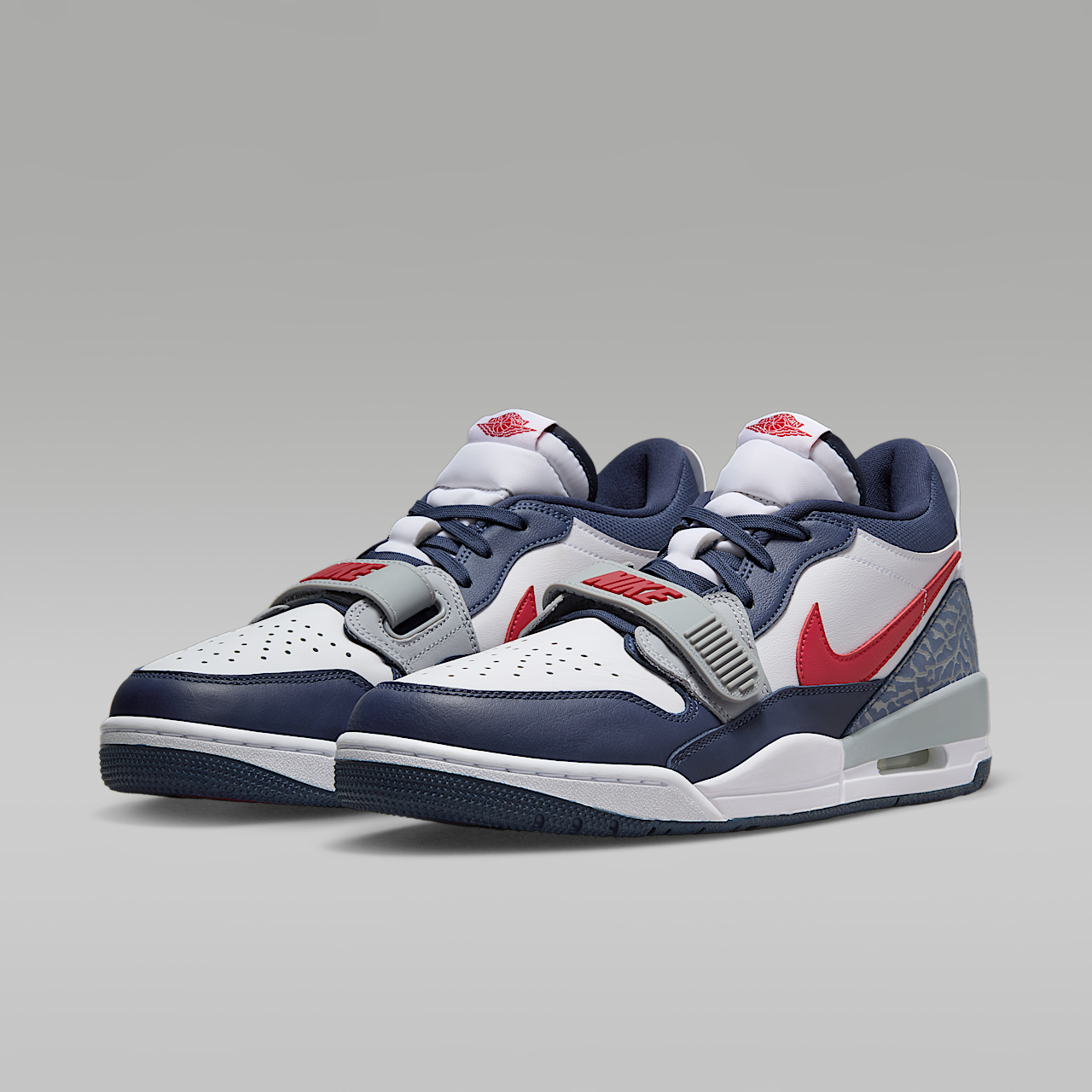 Nike Air Jordan Legacy sneaker Wit/Midnight Navy/Wolf Grey/Varsity Red