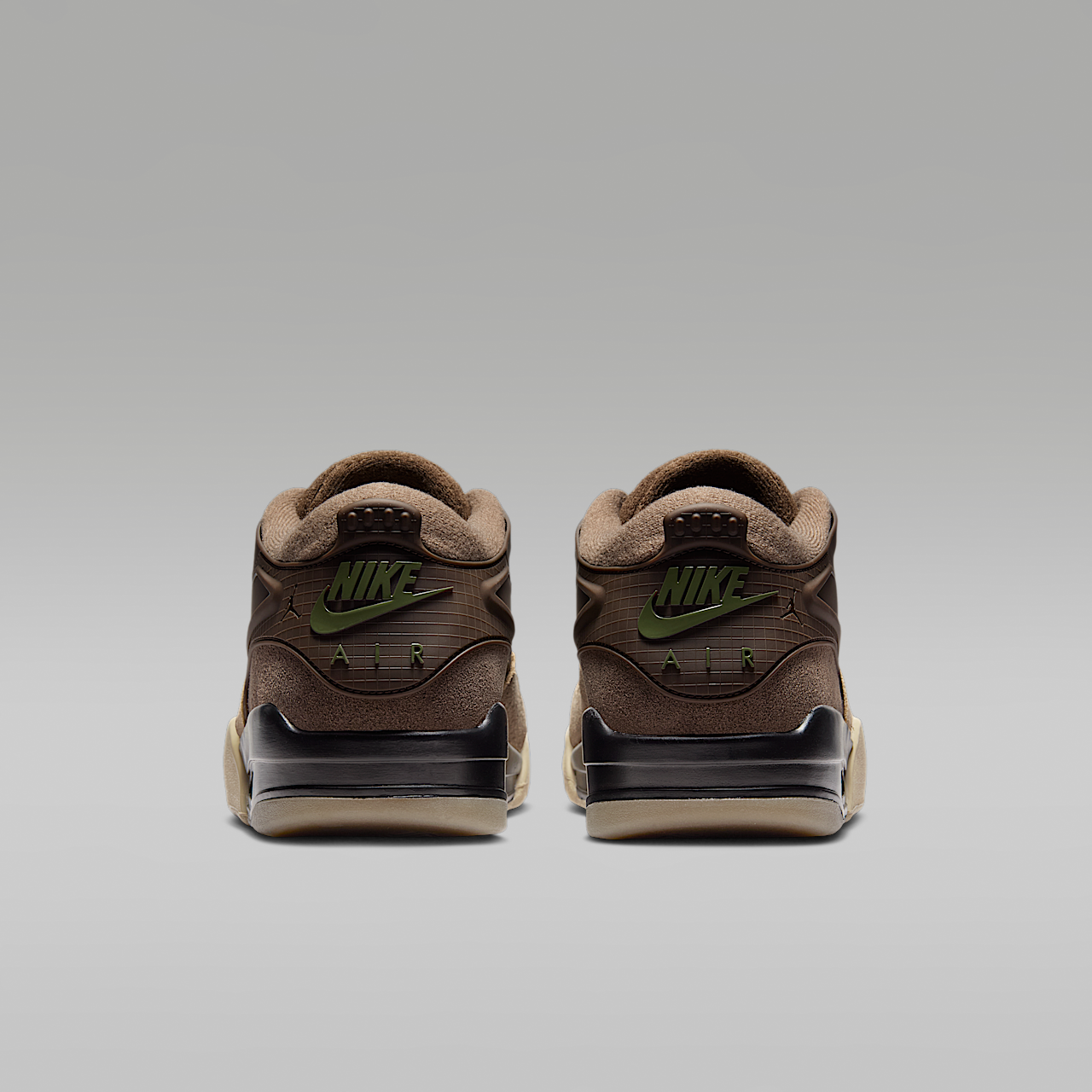 Nike Air Jordan 4 RM sneaker Ironstone/Baroque Brown/Light Bone/Medium Olive