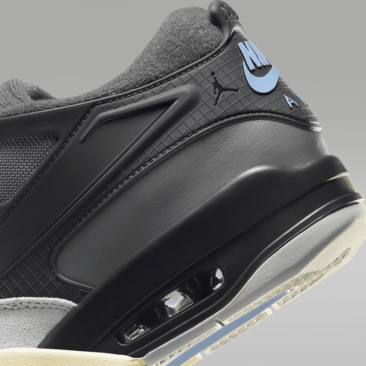 Nike Air Jordan sneaker Iron Grey/Off Noir/Dark Smoke Grey/Chambray