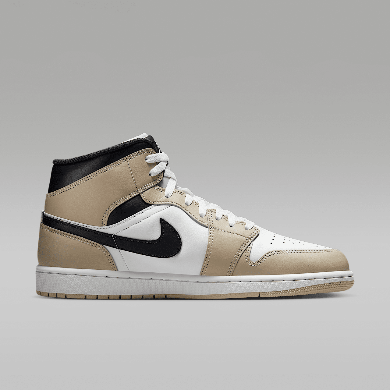 Nike Air Jordan 1 Mid sneaker Summit White/Rattan/Off Noir