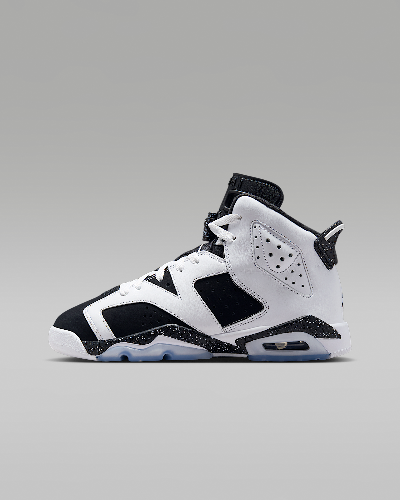 Детские кроссовки Air Jordan 6 Retro "Black and White" Big Kids'