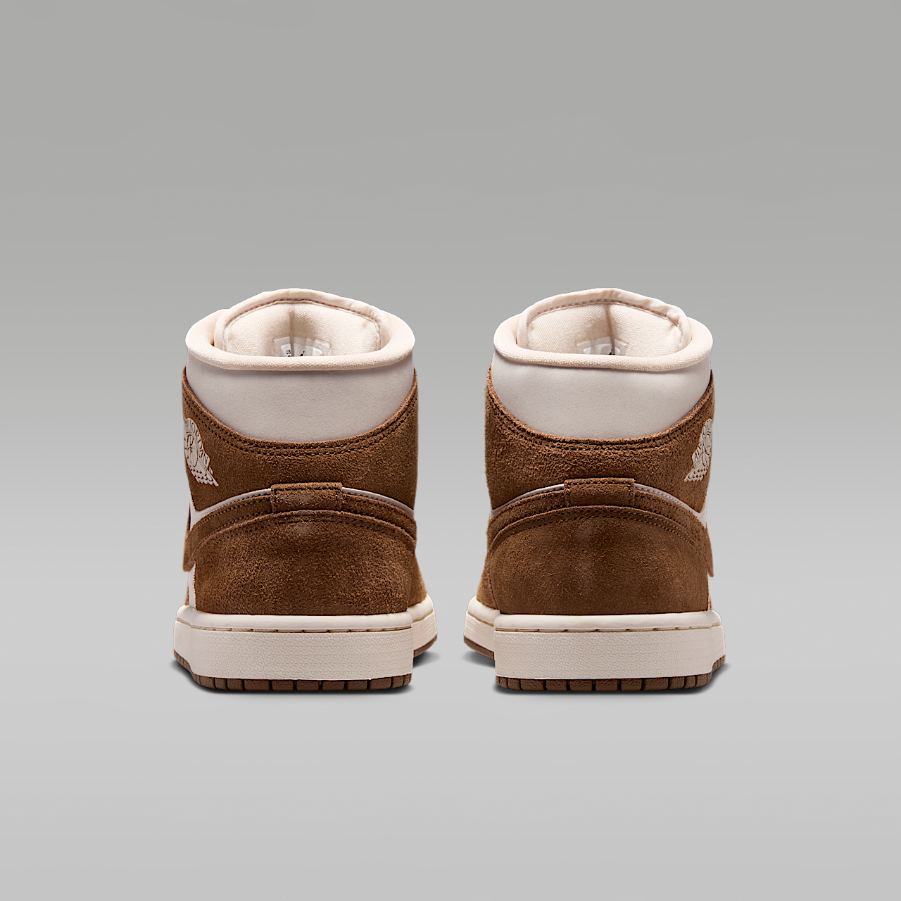 Nike Air Jordan sneaker Light British Tan/Chalk