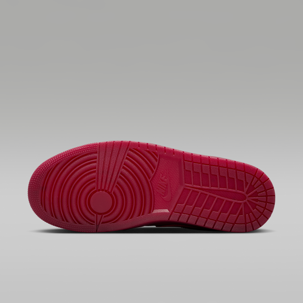 Nike Air Jordan sneaker Team Red/Sierra Red