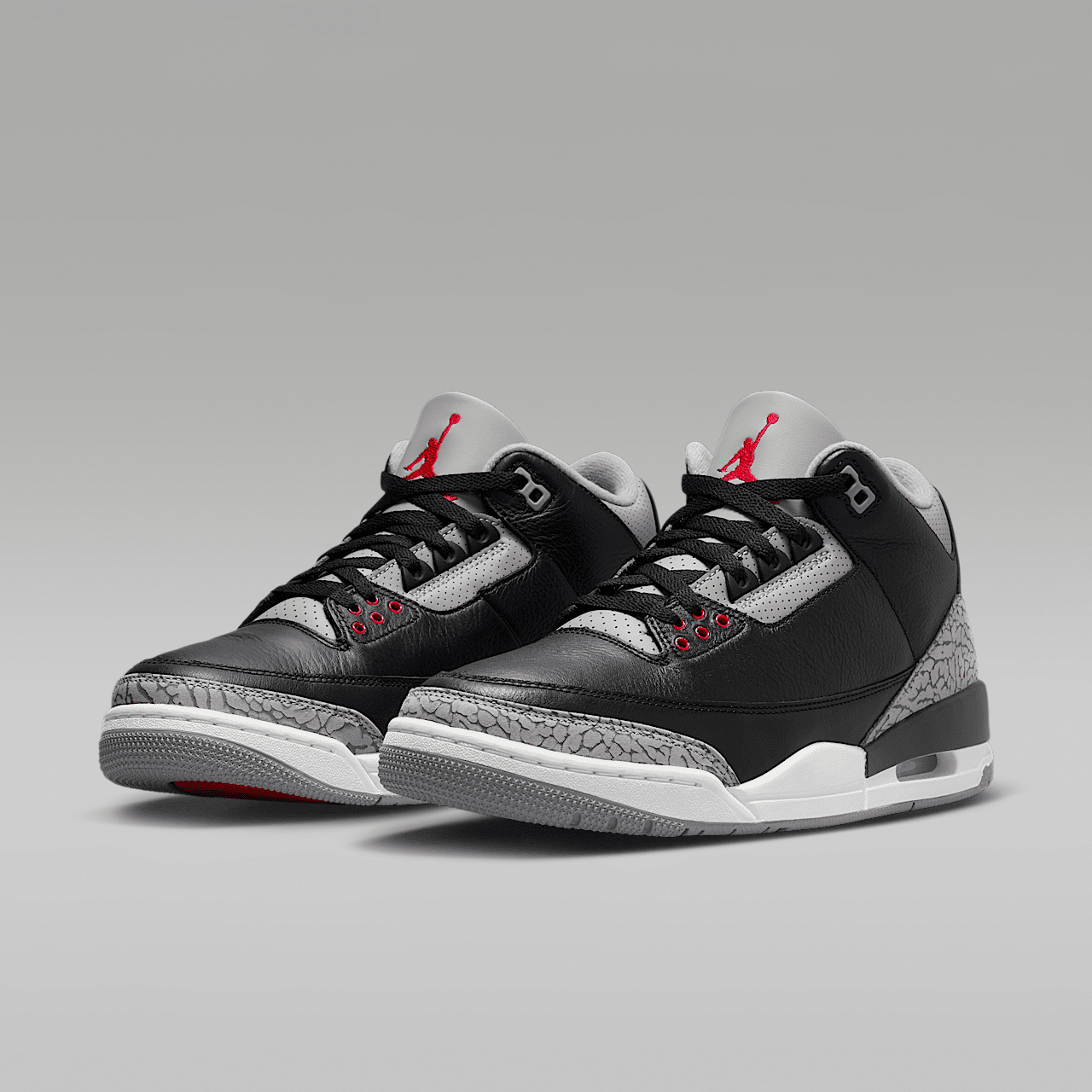 Nike Air Jordan sneaker Zwart/Cement Grey/Summit White/Fire Red