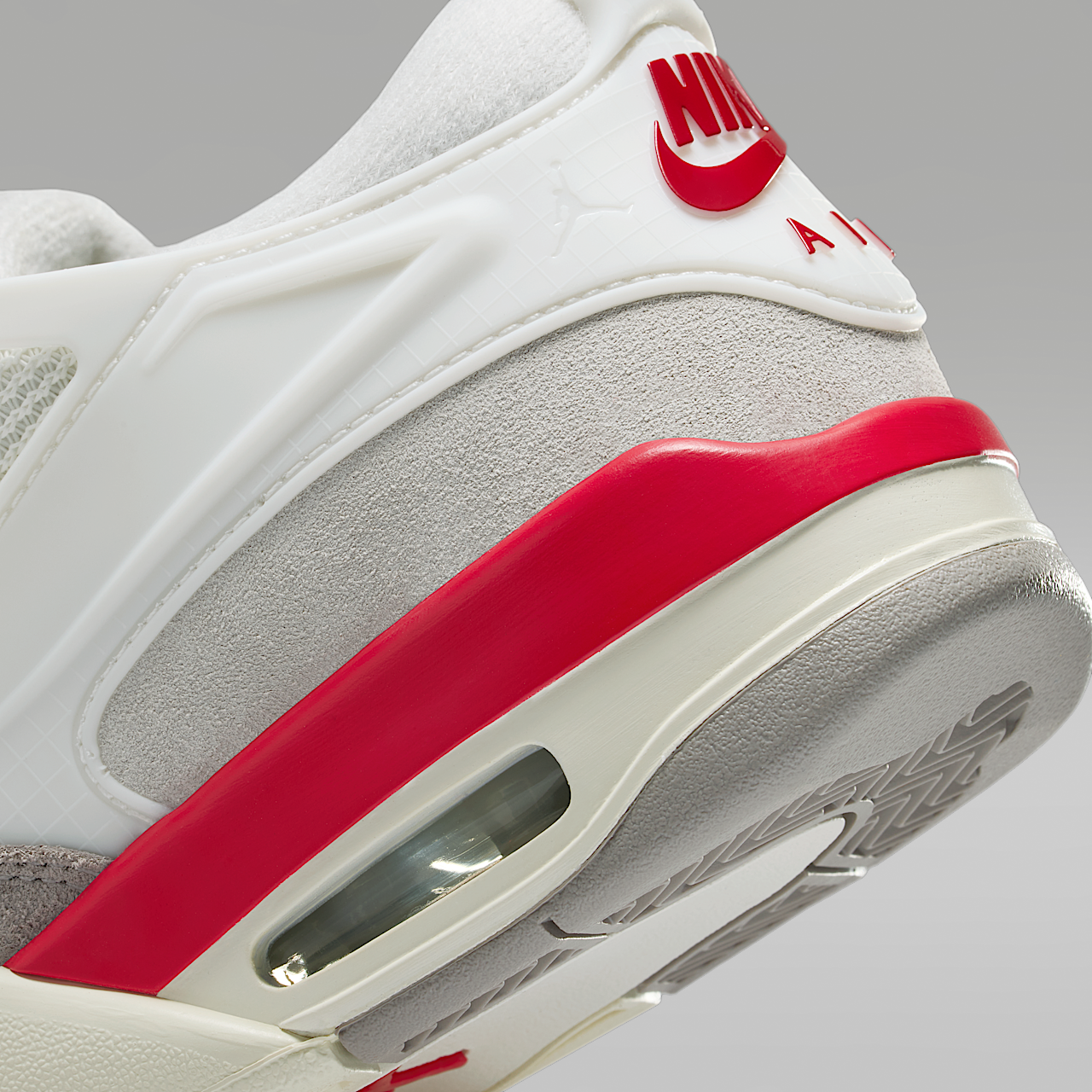 Nike Air Jordan sneaker Sail/College Grey/Coconut Milk/Fire Red