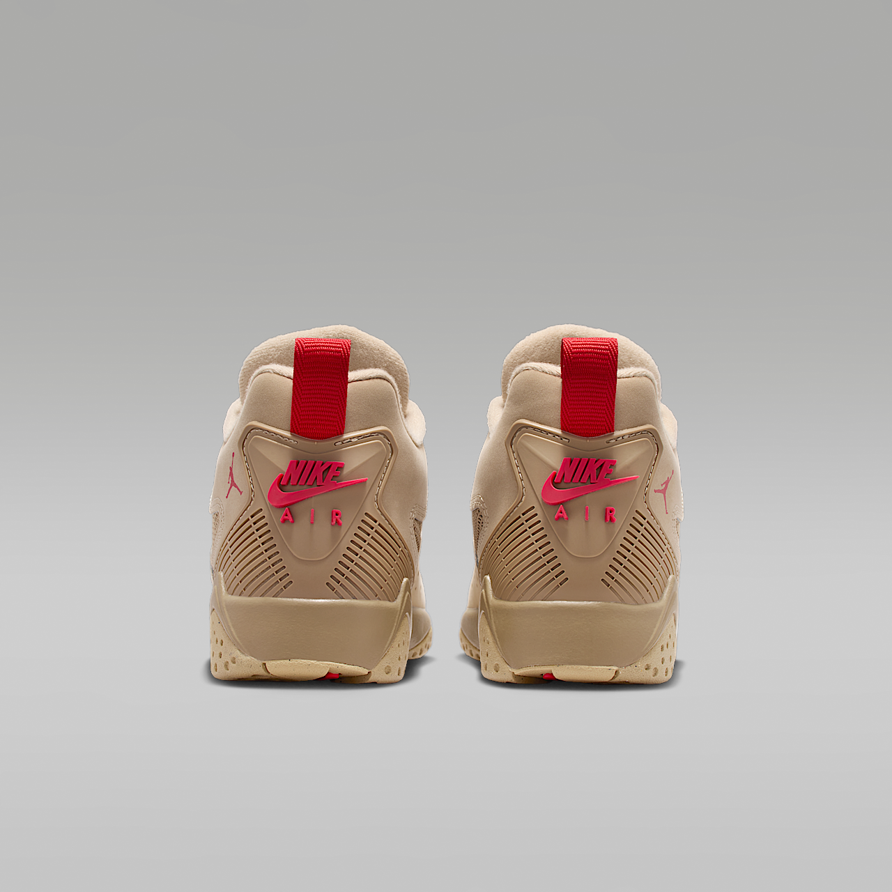Nike Air Jordan sneaker Desert Camo/Mushroom/Anthracite/Fire Red