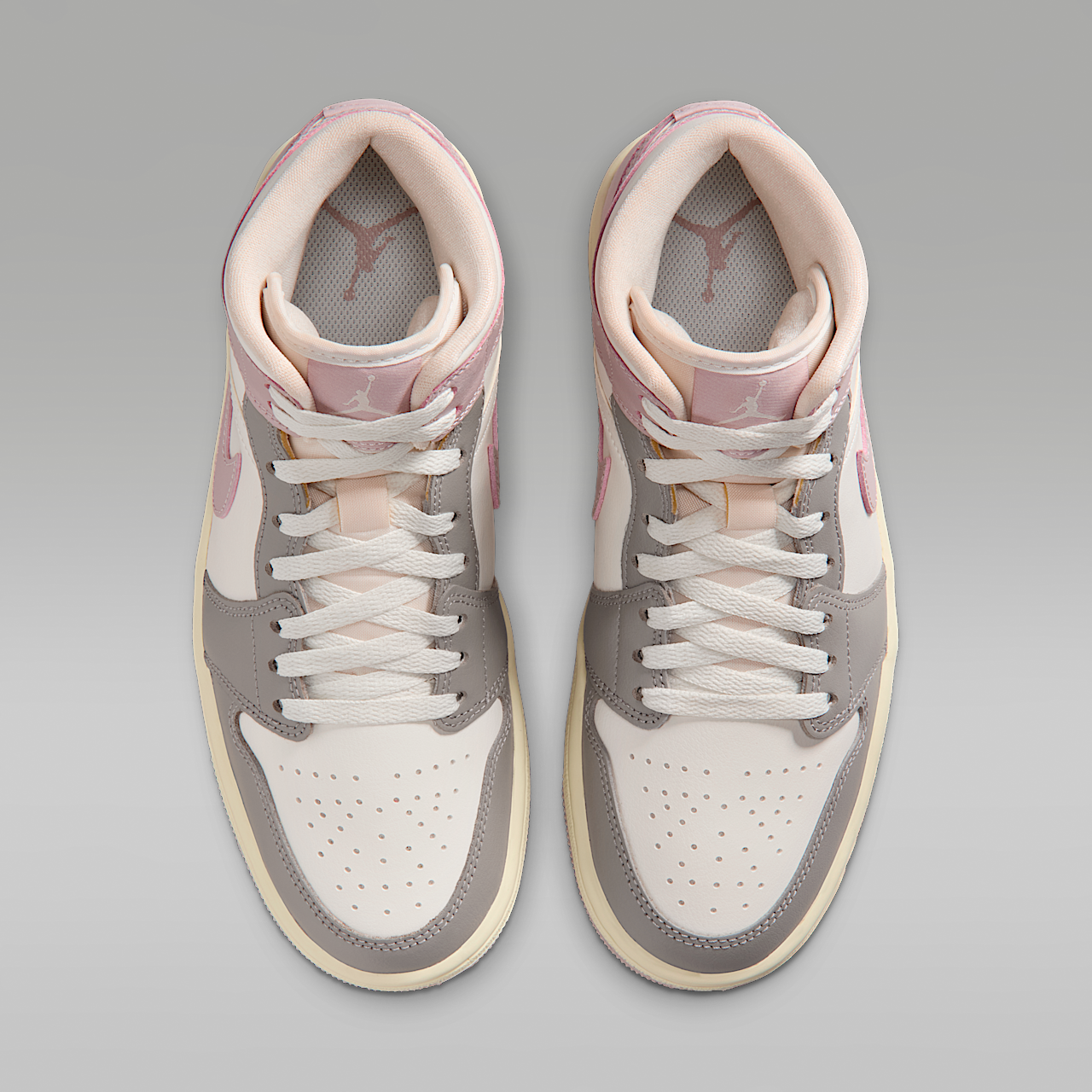 Nike Air Jordan sneaker Sail/Enigma Stone/Coconut Milk/Particle Rose