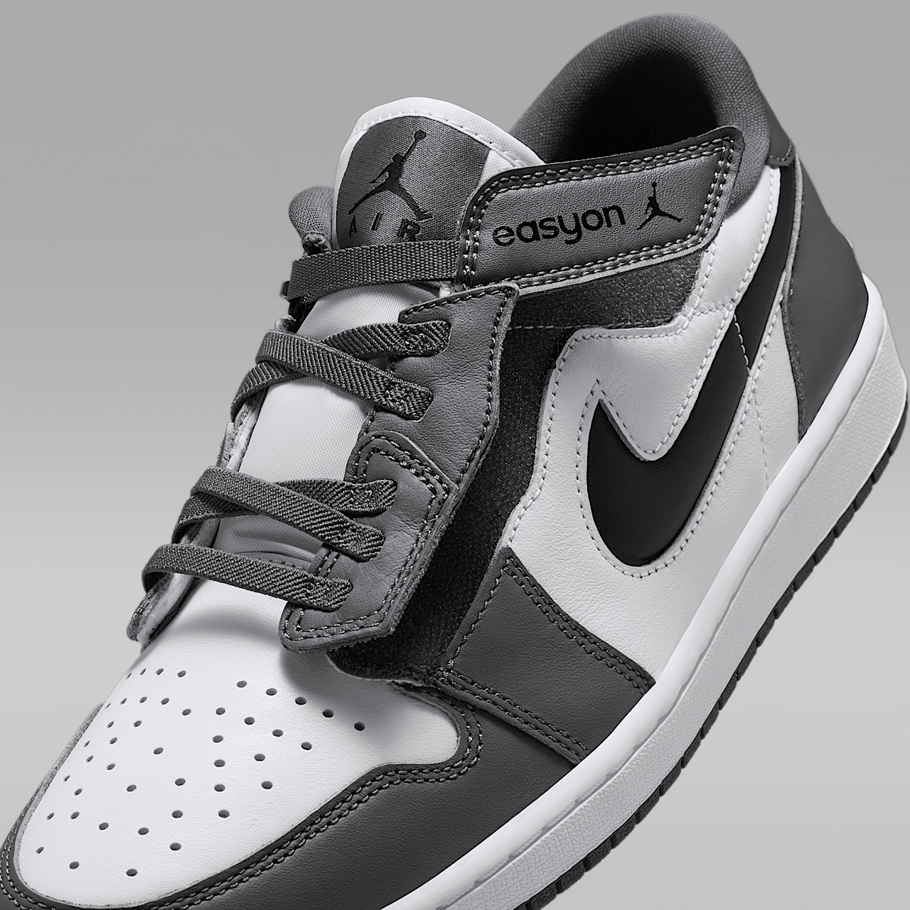 Nike Air Jordan 1 Low sneaker Wit/Iron Grey/Zwart
