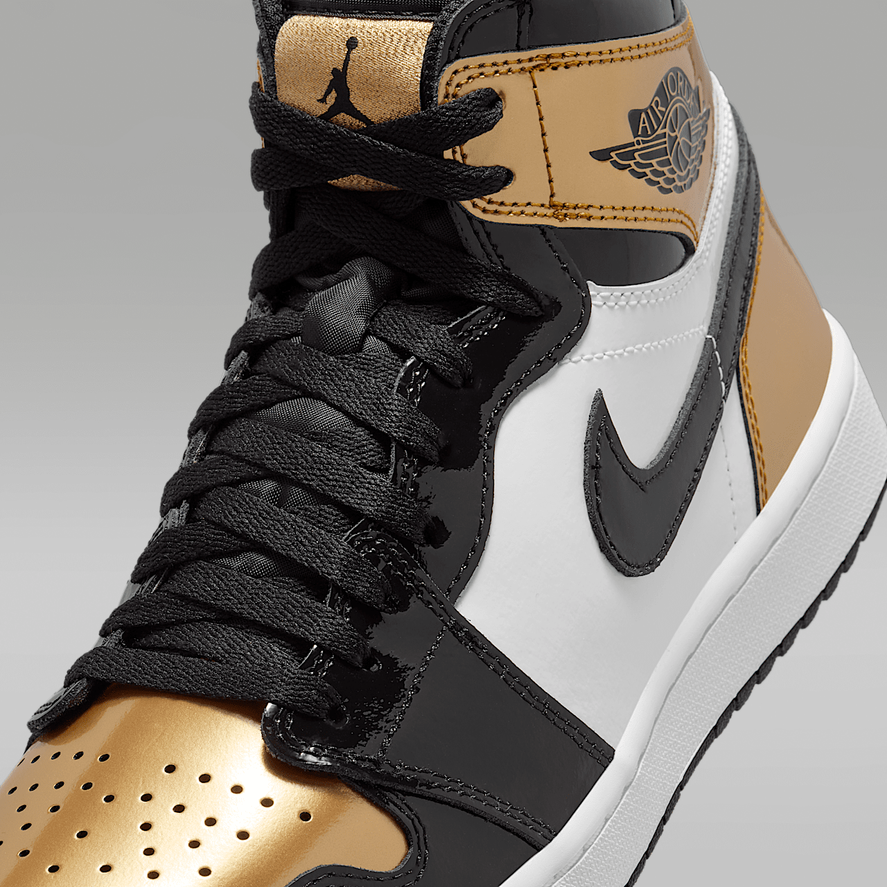 Nike Air Jordan sneaker Zwart/Wit/Metallic Gold