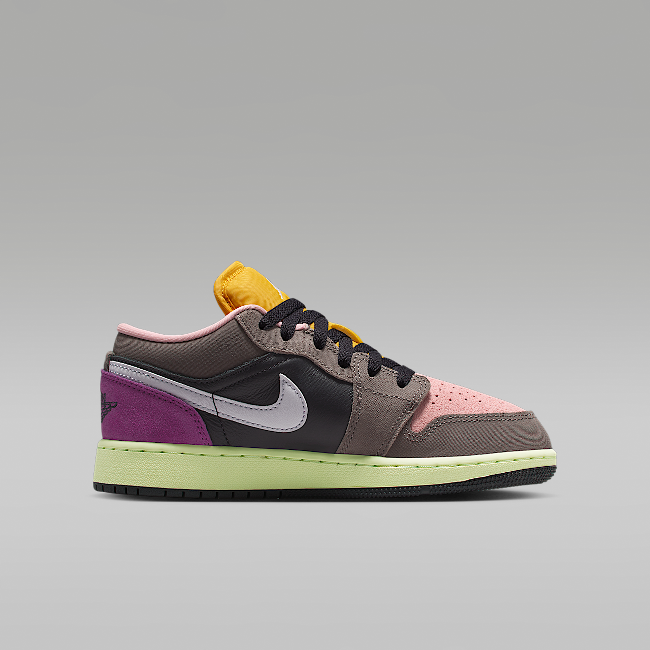 Nike Air Jordan sneaker Oil Grey/Cave Stone/Arctic Punch/Wit