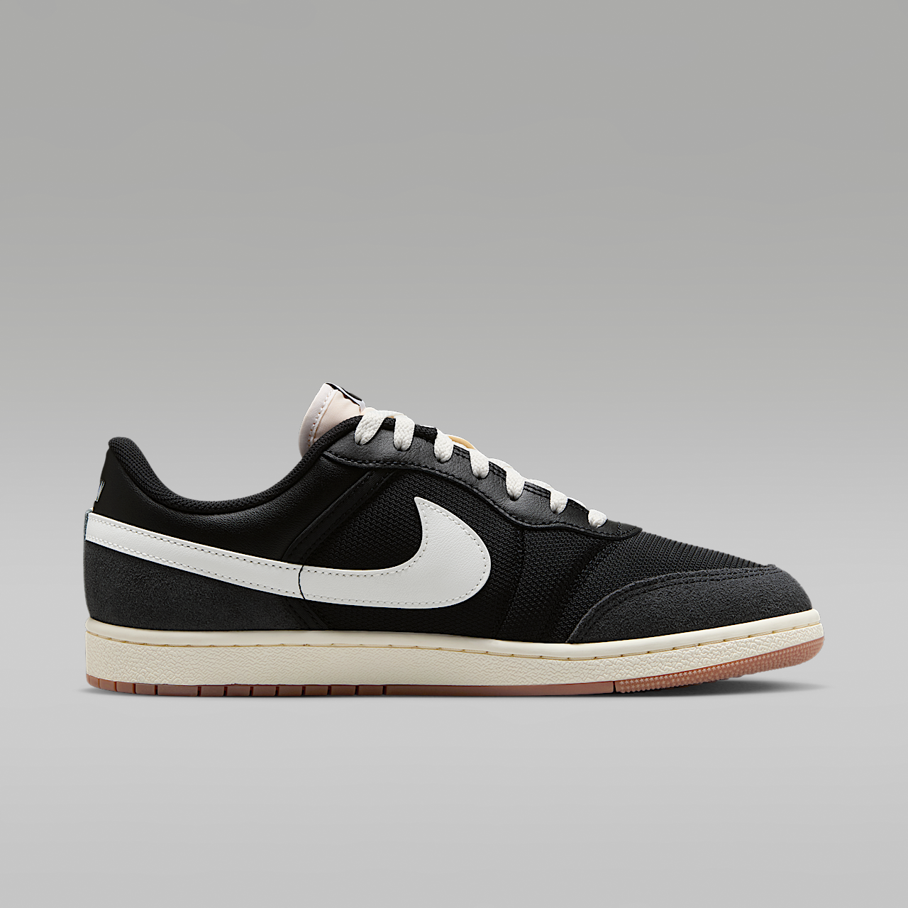 Nike Air Jordan sneaker Zwart/Anthracite/Gum Medium Brown/Summit White