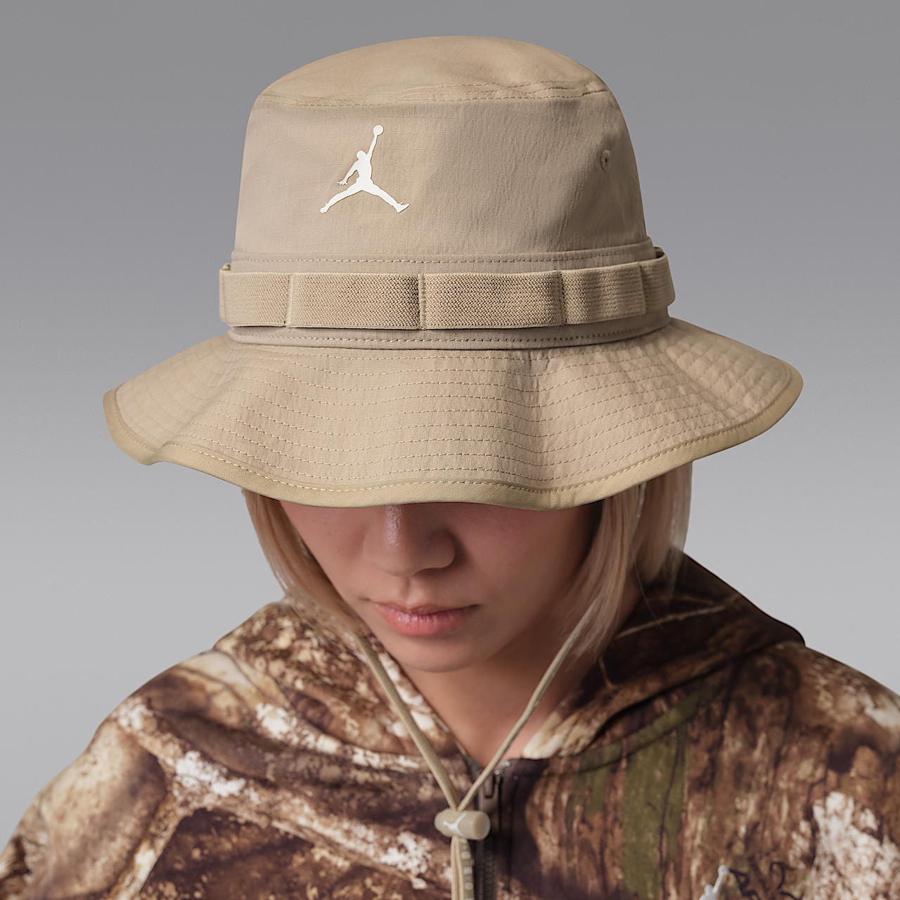 Nike  sneaker Khaki/Sail