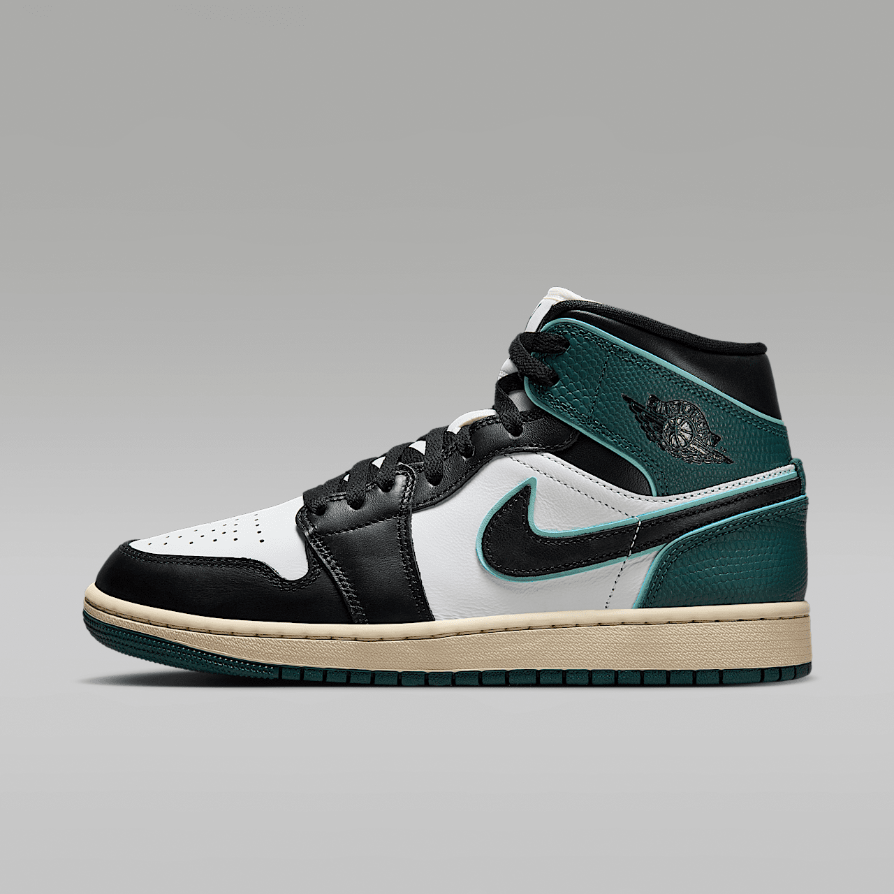 Nike Air Jordan 1 Mid sneaker Wit/Light Dew/Oxidized Green/Zwart