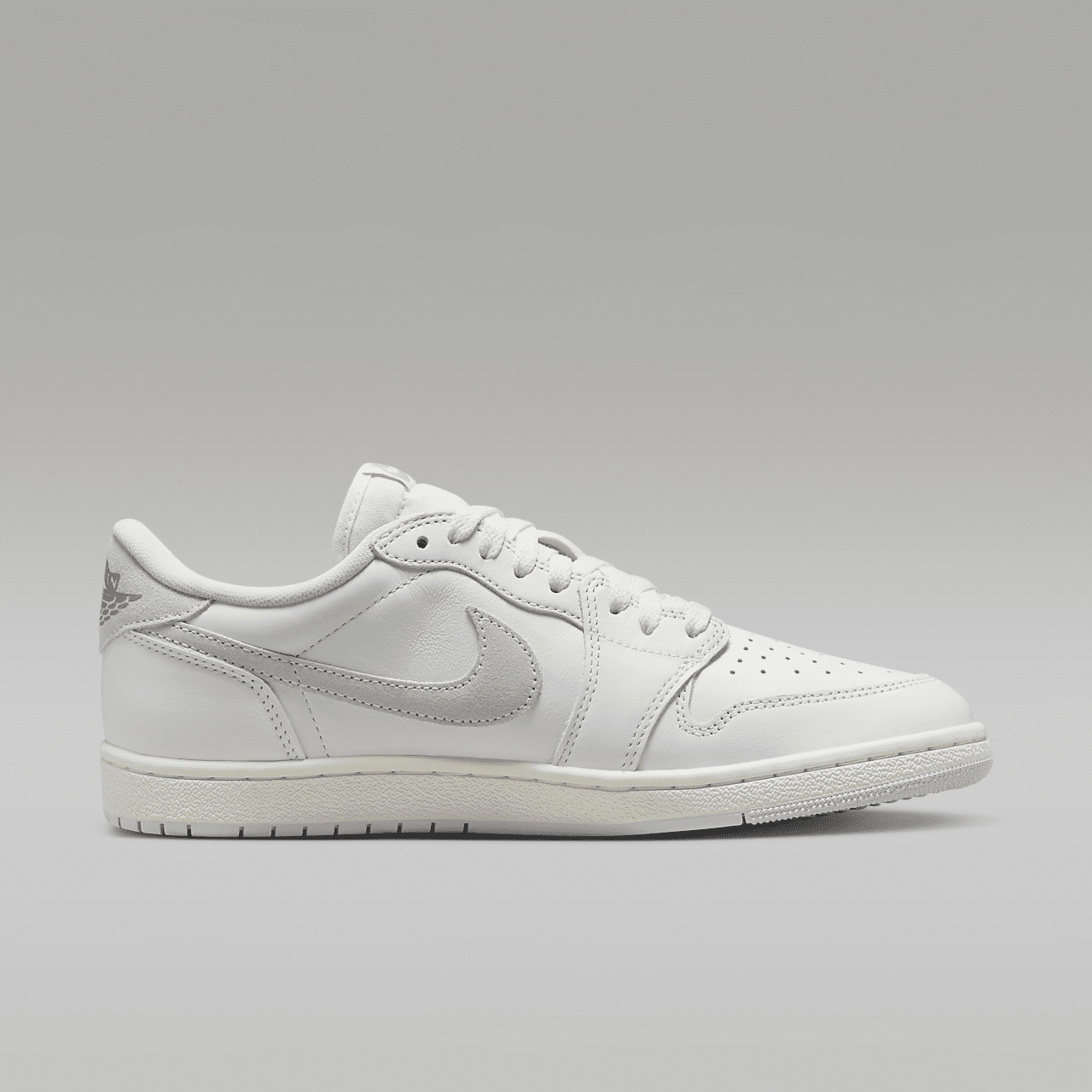 Nike Air Jordan 1 Low sneaker Summit White/Neutral Grey/Sail/Light Smoke Grey