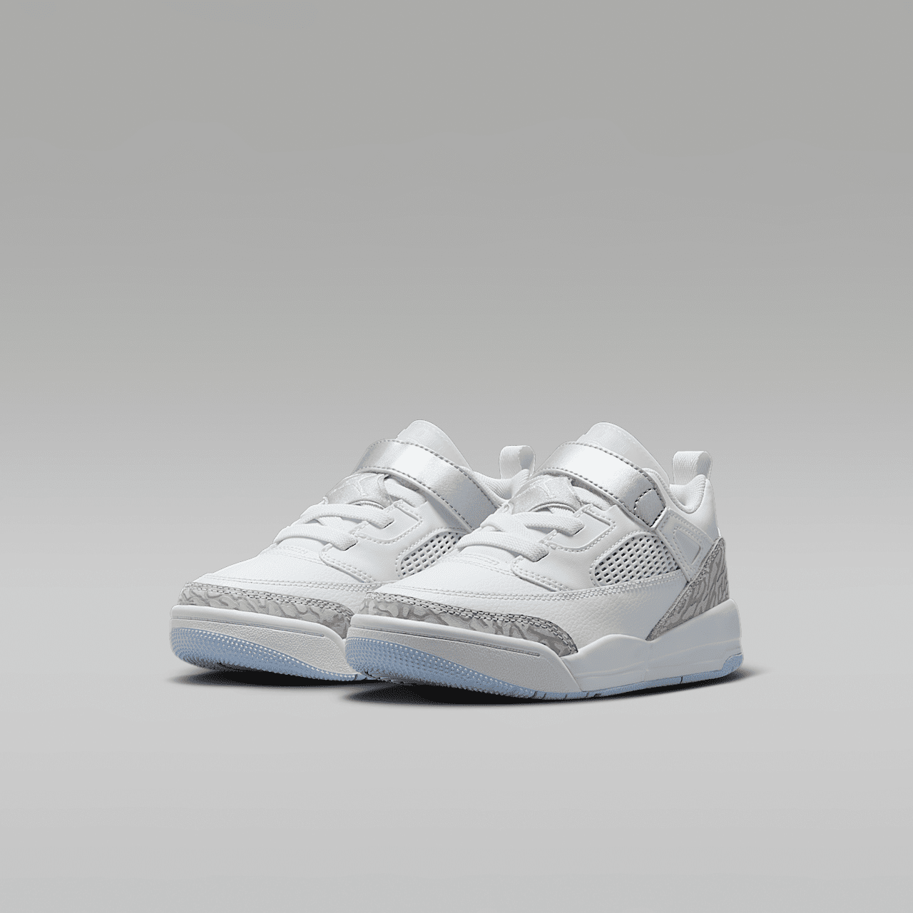 Nike Jordan Spizike Low sneaker Wit/Metallic Silver/Barely Blue/Neutral Grey