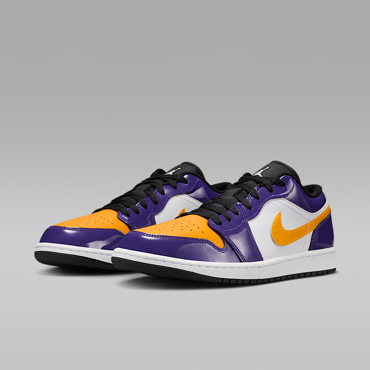 Nike Air Jordan sneaker Court Purple/Wit/Zwart/University Gold