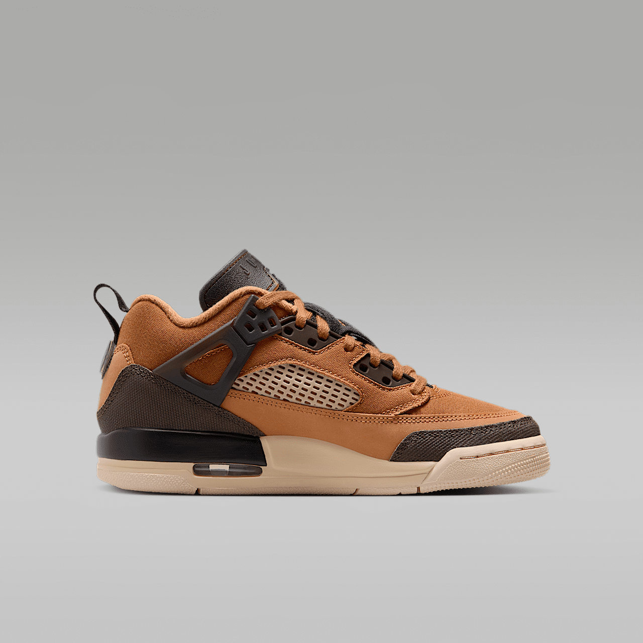 Nike Jordan Spizike Low sneaker Flax/Zwart/Sanddrift/Baroque Brown