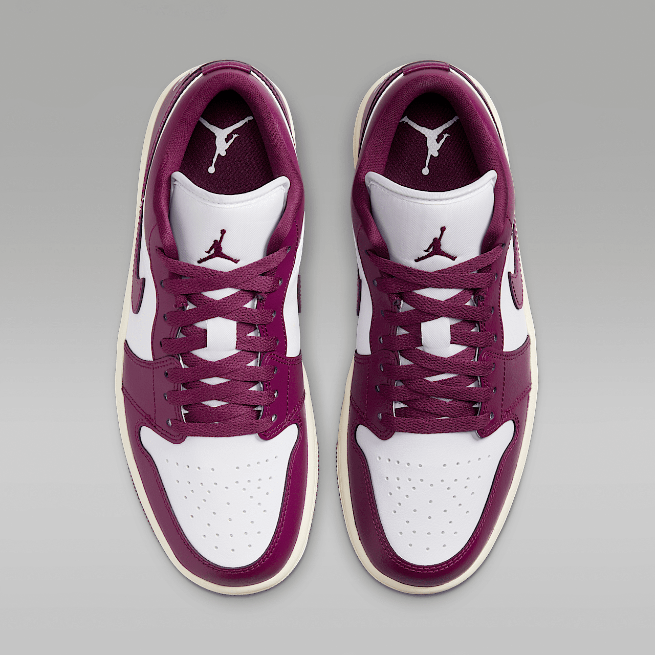 Nike Air Jordan 1 Low sneaker Wit/Sail/Bordeaux