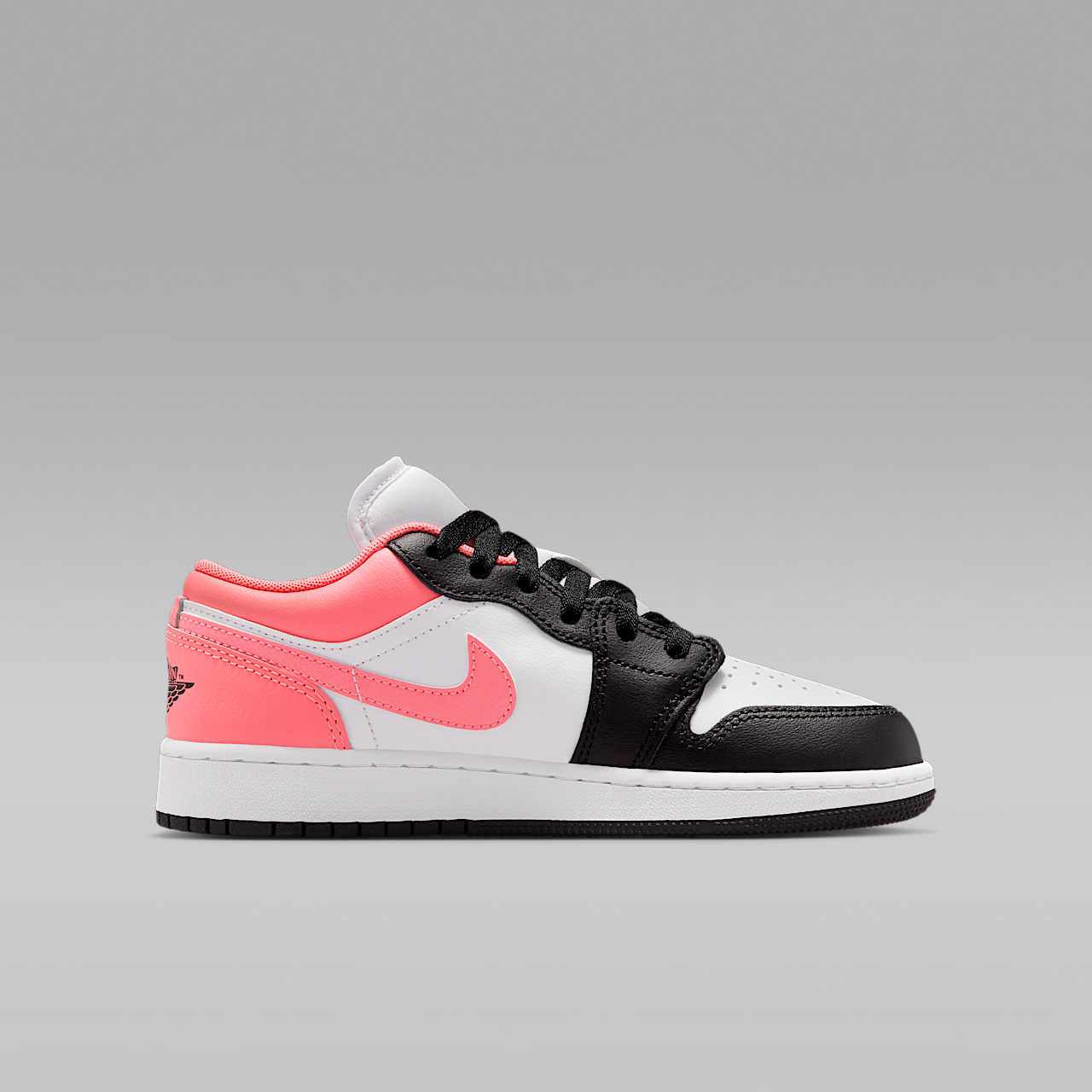 Nike Air Jordan 1 Low sneaker Zwart/Wit/Pink Gaze