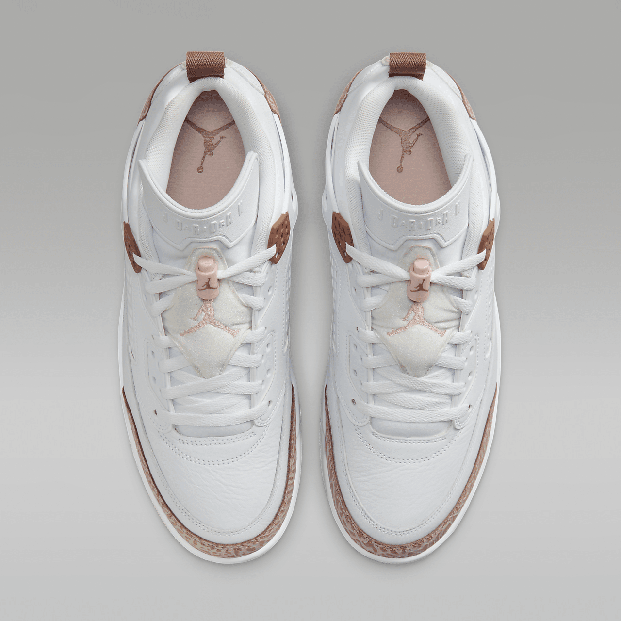 Nike Jordan Spizike Low sneaker Wit/Archaeo Brown/Light Bone/Pink Oxford