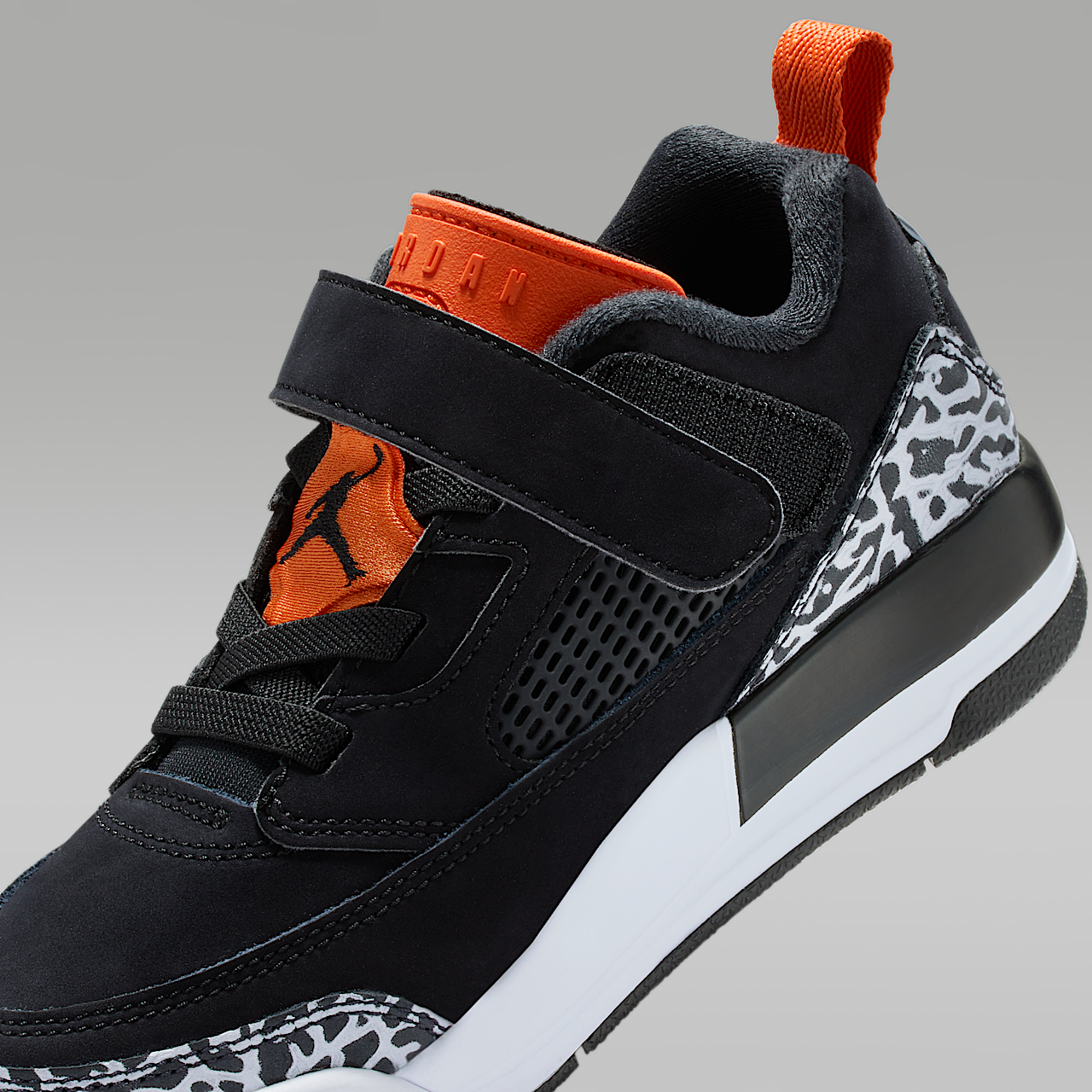 Nike Jordan Spizike Low sneaker Zwart/Starfish/Wit/Zwart