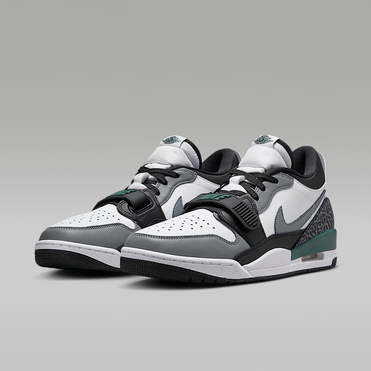 Nike Air Jordan Legacy sneaker Wit/Zwart/Cool Grey/Oxidized Green