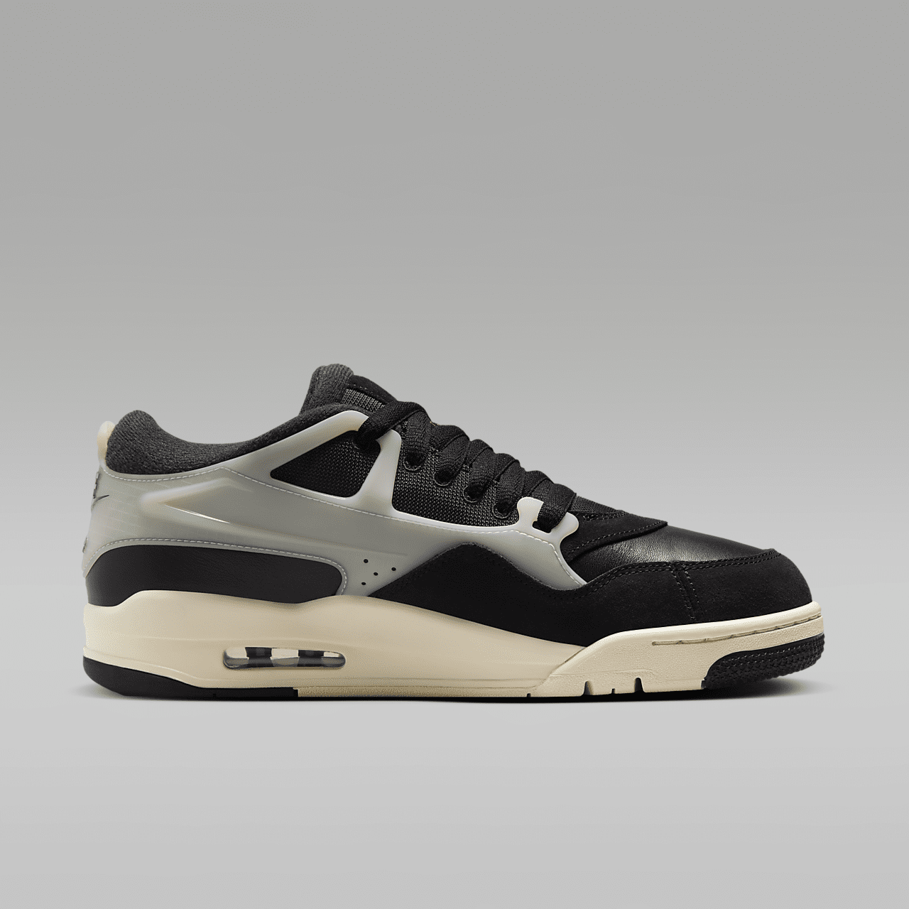 Nike Air Jordan sneaker Zwart/Sail/Coconut Milk/Gym Red