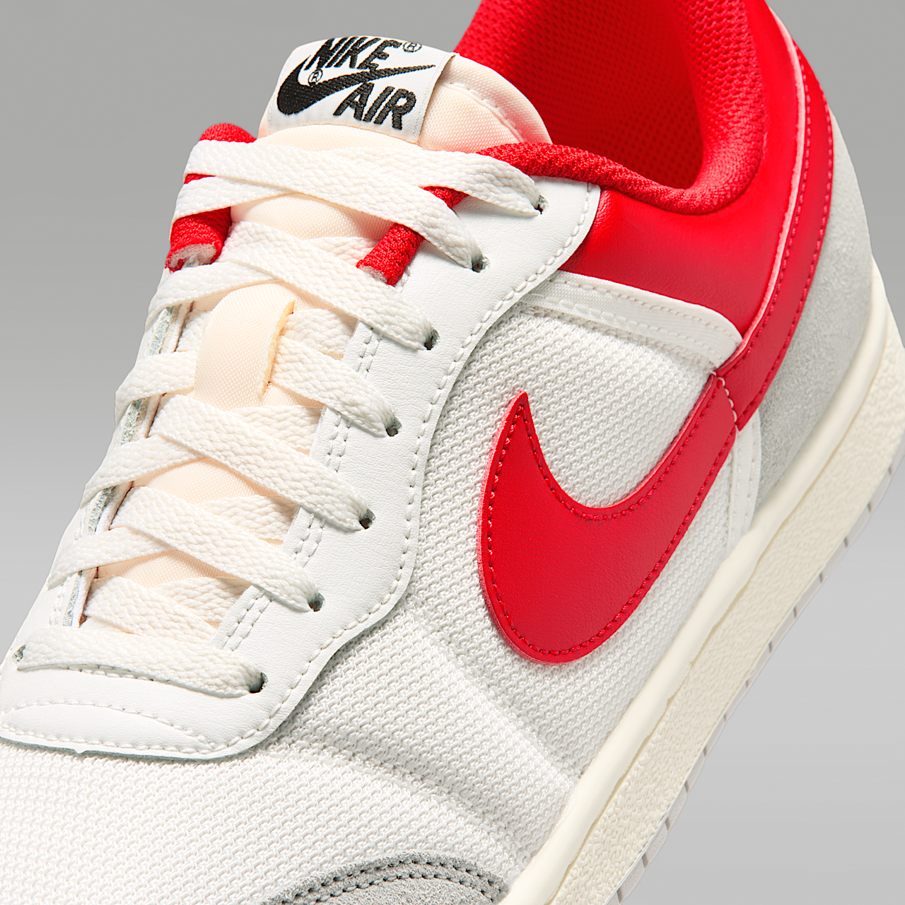 Nike Air Jordan sneaker Summit White/University Red/Light Smoke Grey/Zwart