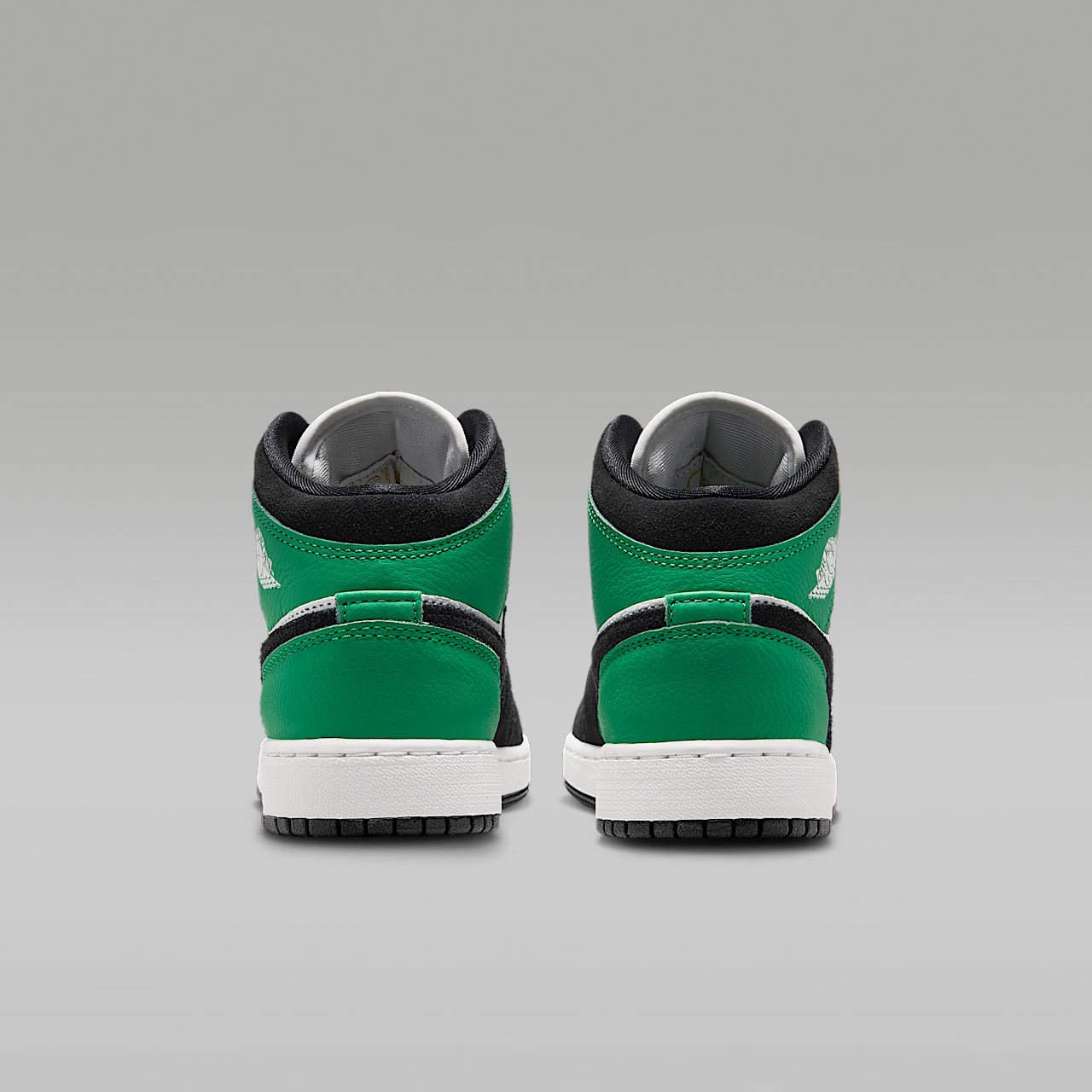 Nike Air Jordan sneaker Summit White/Lucky Green/University Gold/Zwart