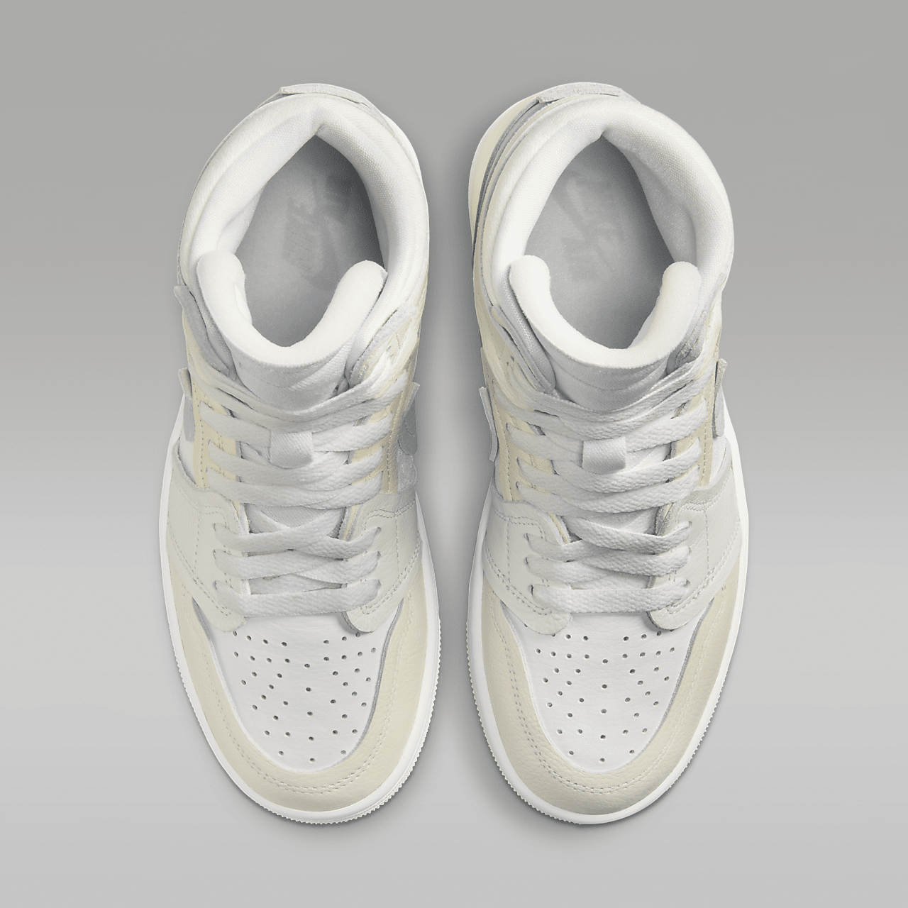 Nike Air Jordan 1 High sneaker Wit/Sail/Coconut Milk/Pure Platinum