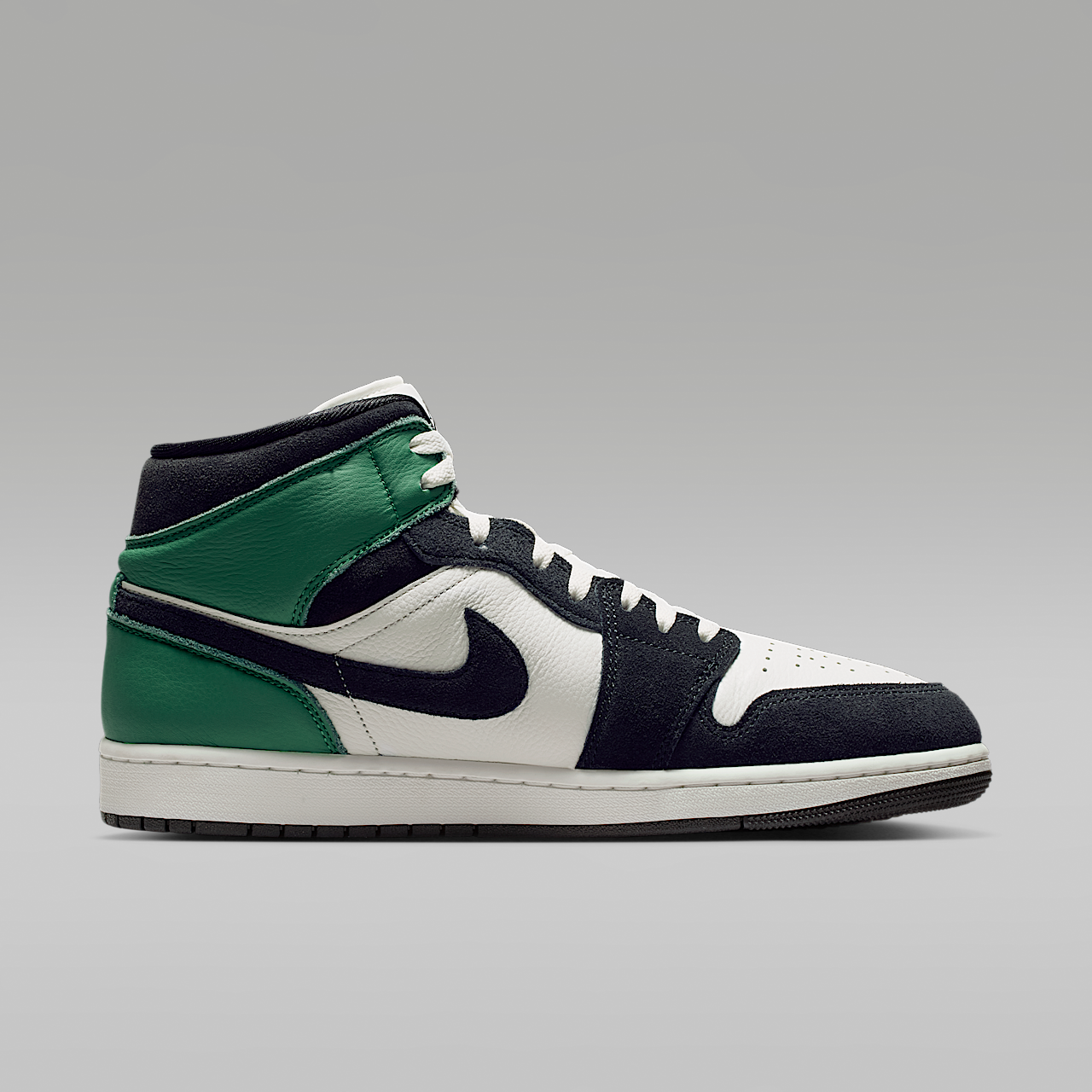 Nike Air Jordan sneaker Summit White/Lucky Green/University Gold/Zwart