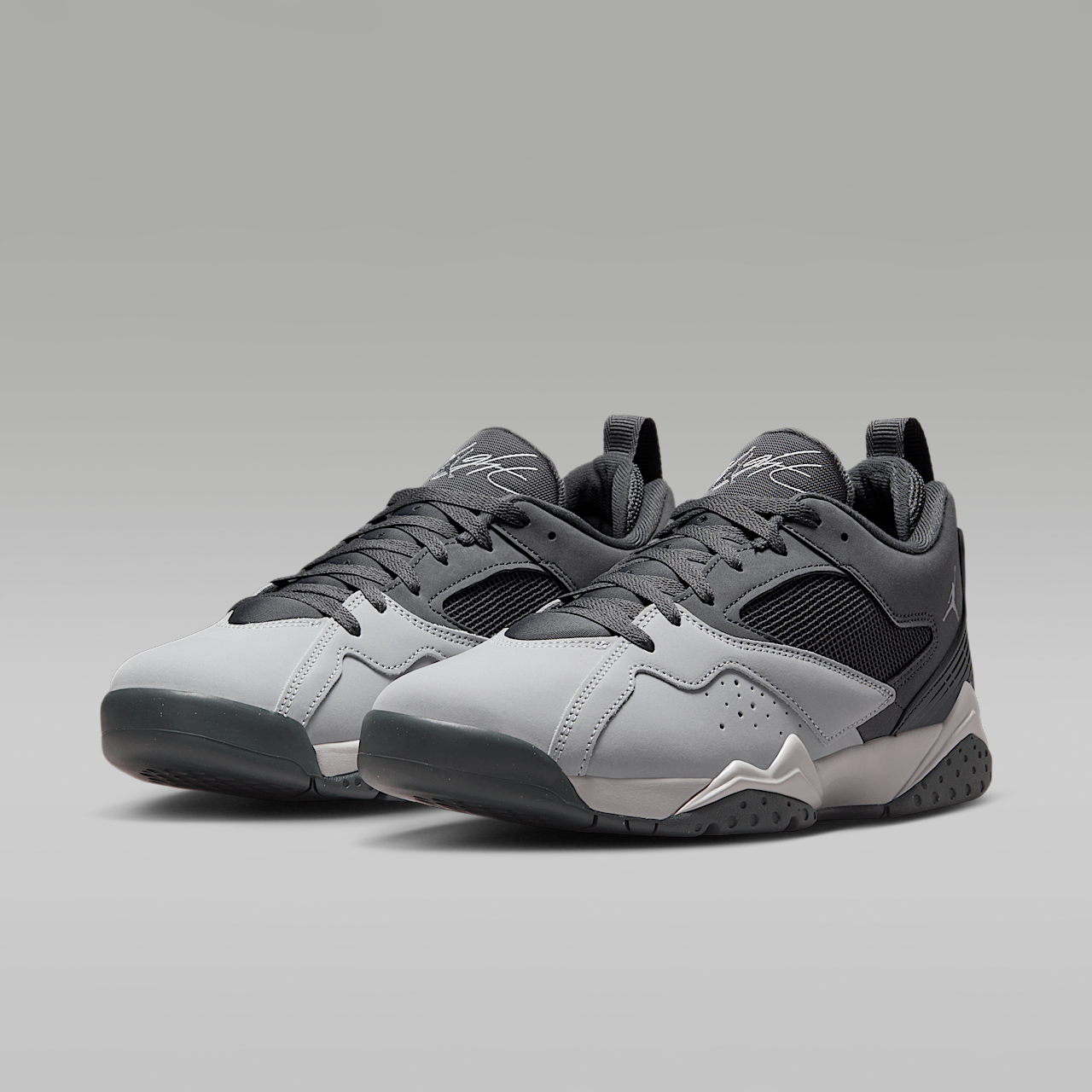 Nike Air Jordan sneaker Anthracite/Wolf Grey/Neutral Grey/Cool Grey