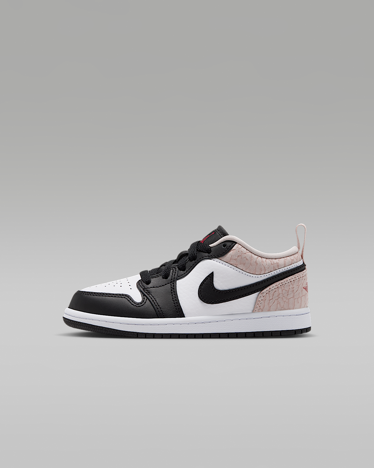 Детские кроссовки Jordan 1 Low SE Little Kids'