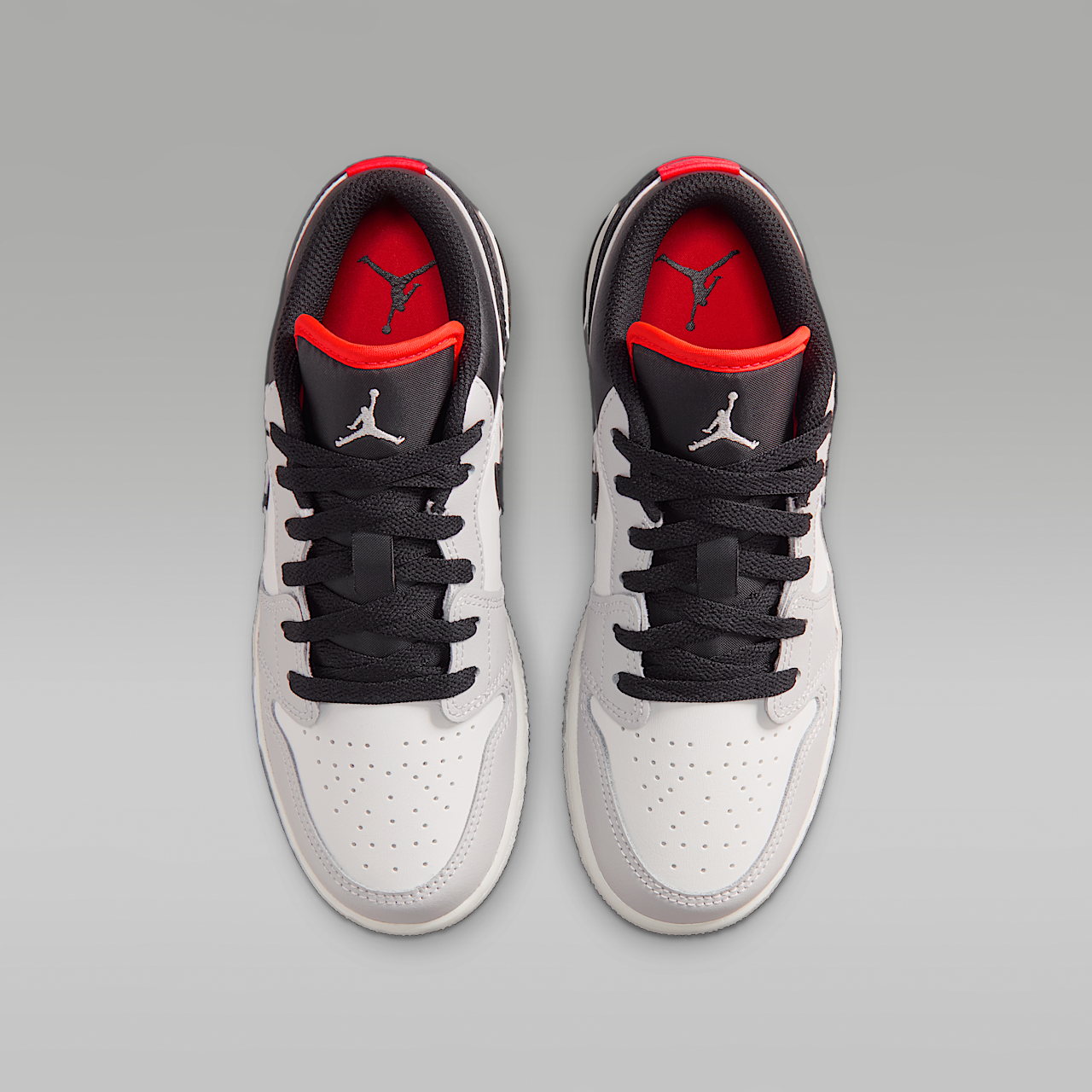 Nike Air Jordan 1 Low sneaker Zwart/Summit White/Infrared 23/Zwart