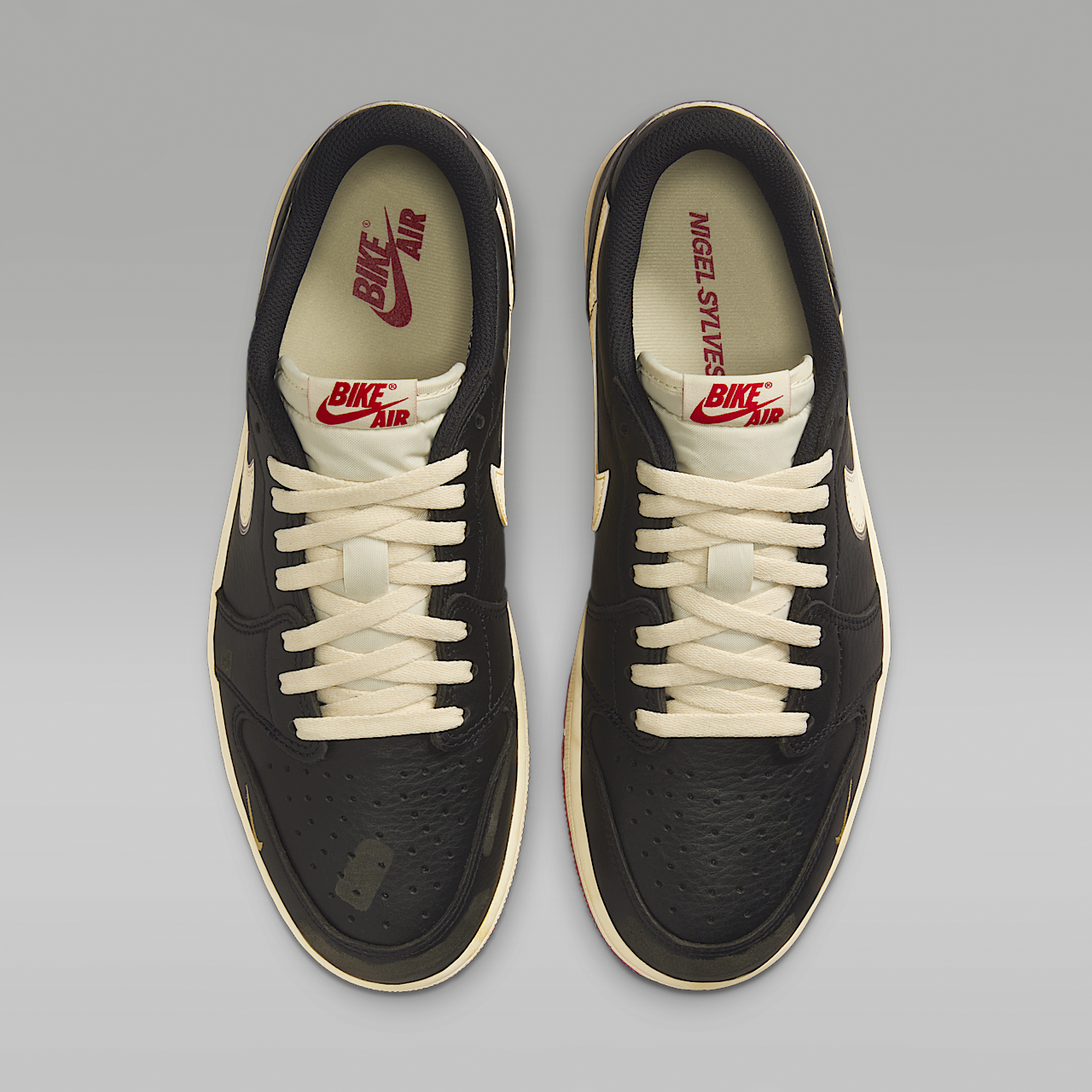 Nike Air Jordan 1 sneaker Zwart/Varsity Red/Muslin