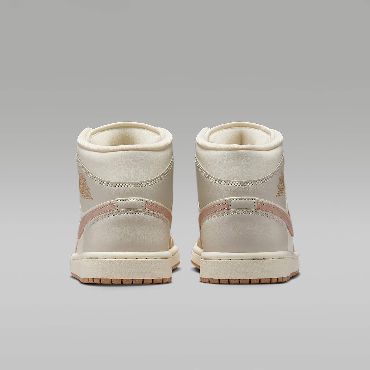 Nike Air Jordan 1 Mid sneaker Pale Ivory/Hemp/Sail/Light Orewood Brown