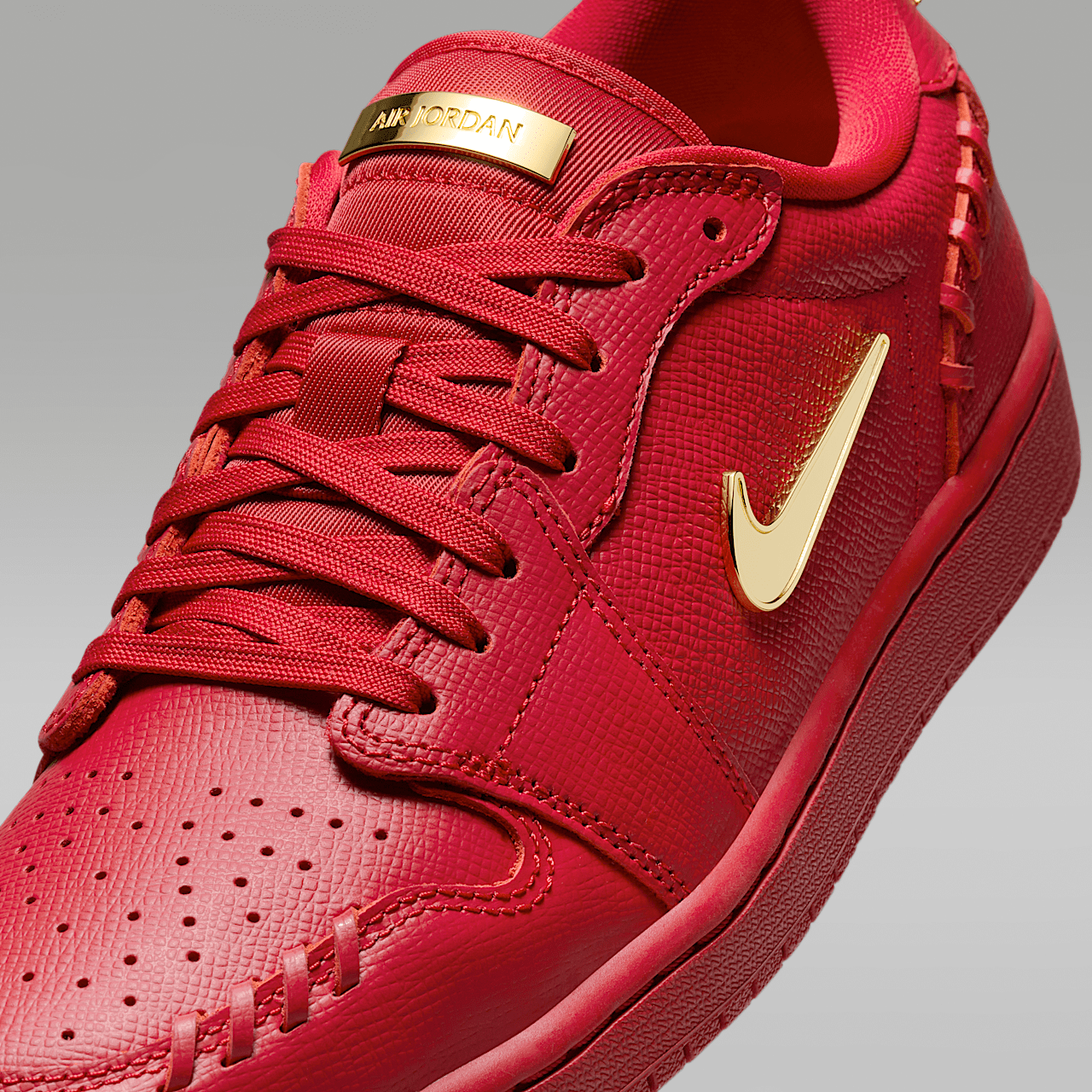 Nike Air Jordan 1 Low sneaker Gym Red/Metallic Gold