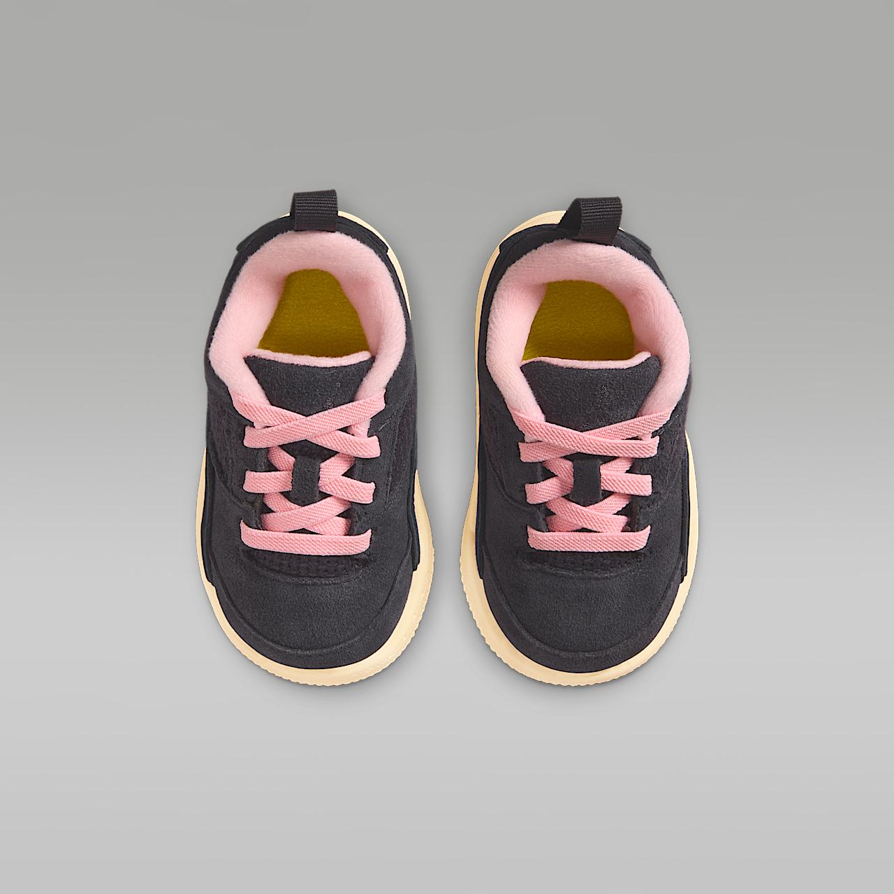 Nike  sneaker Oil Grey/Arctic Punch/Muslin/Cave Stone